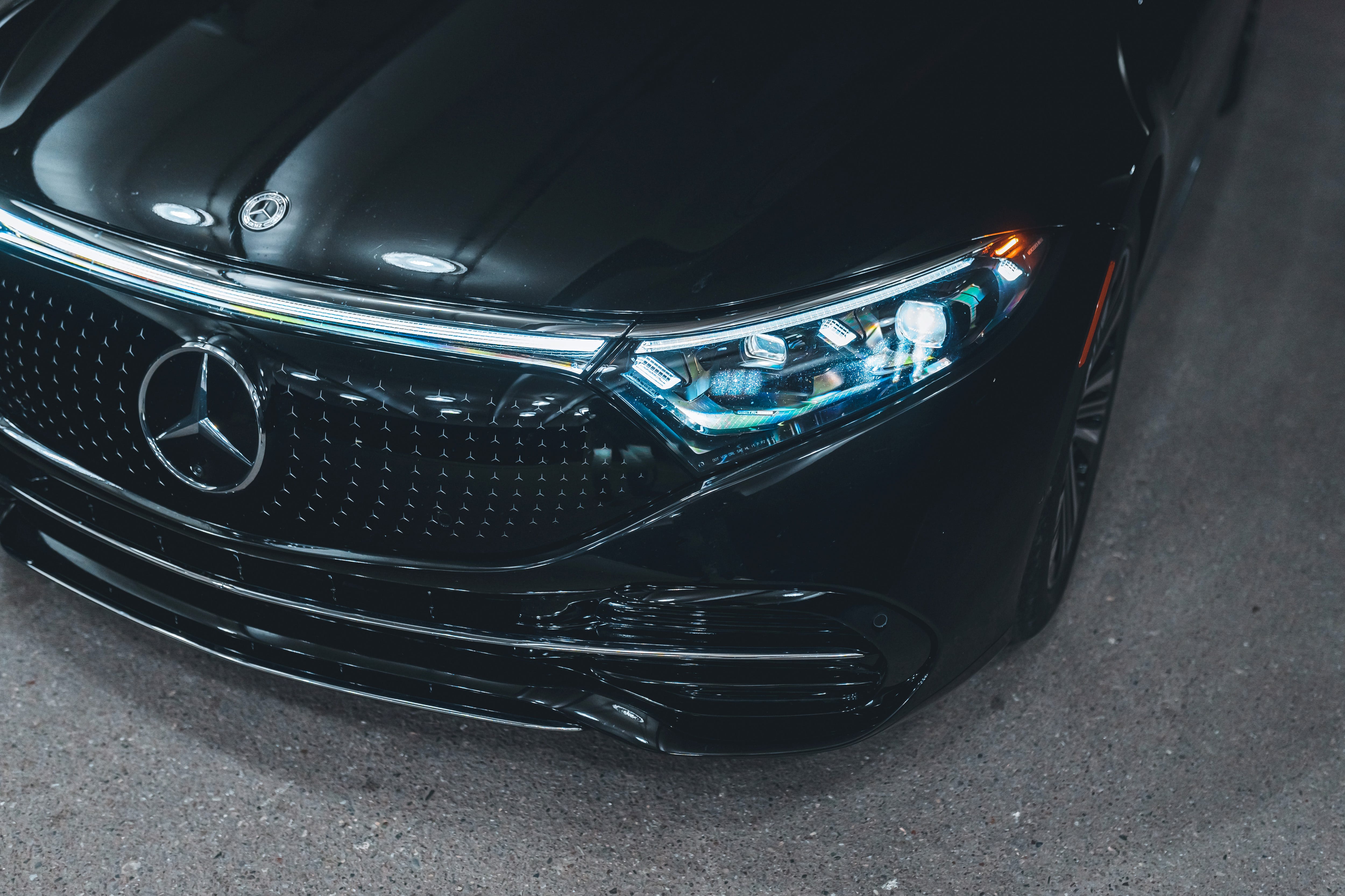 2025 Mercedes-Benz EQS450 Tested: Change Is Good