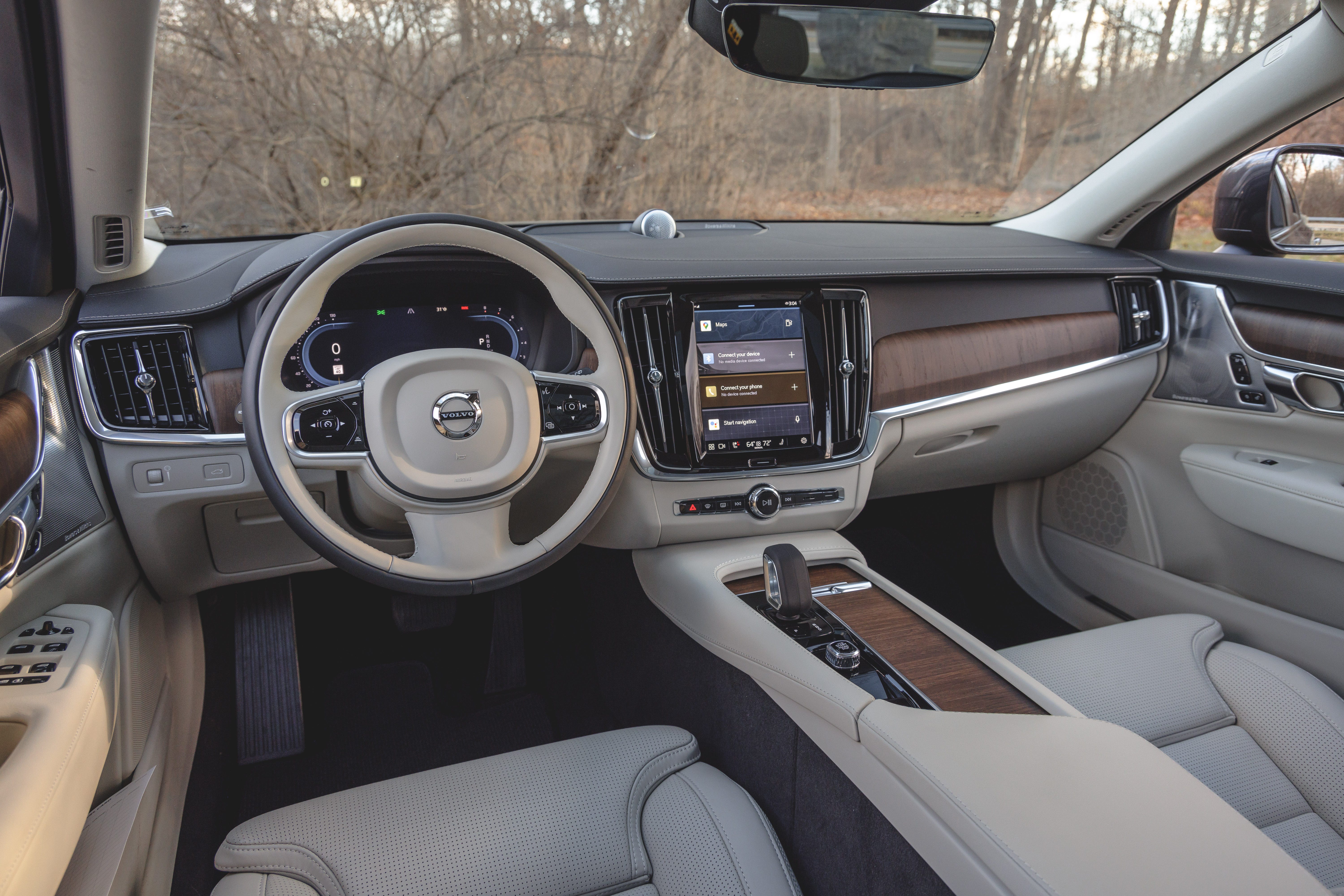 V90 Cross Country