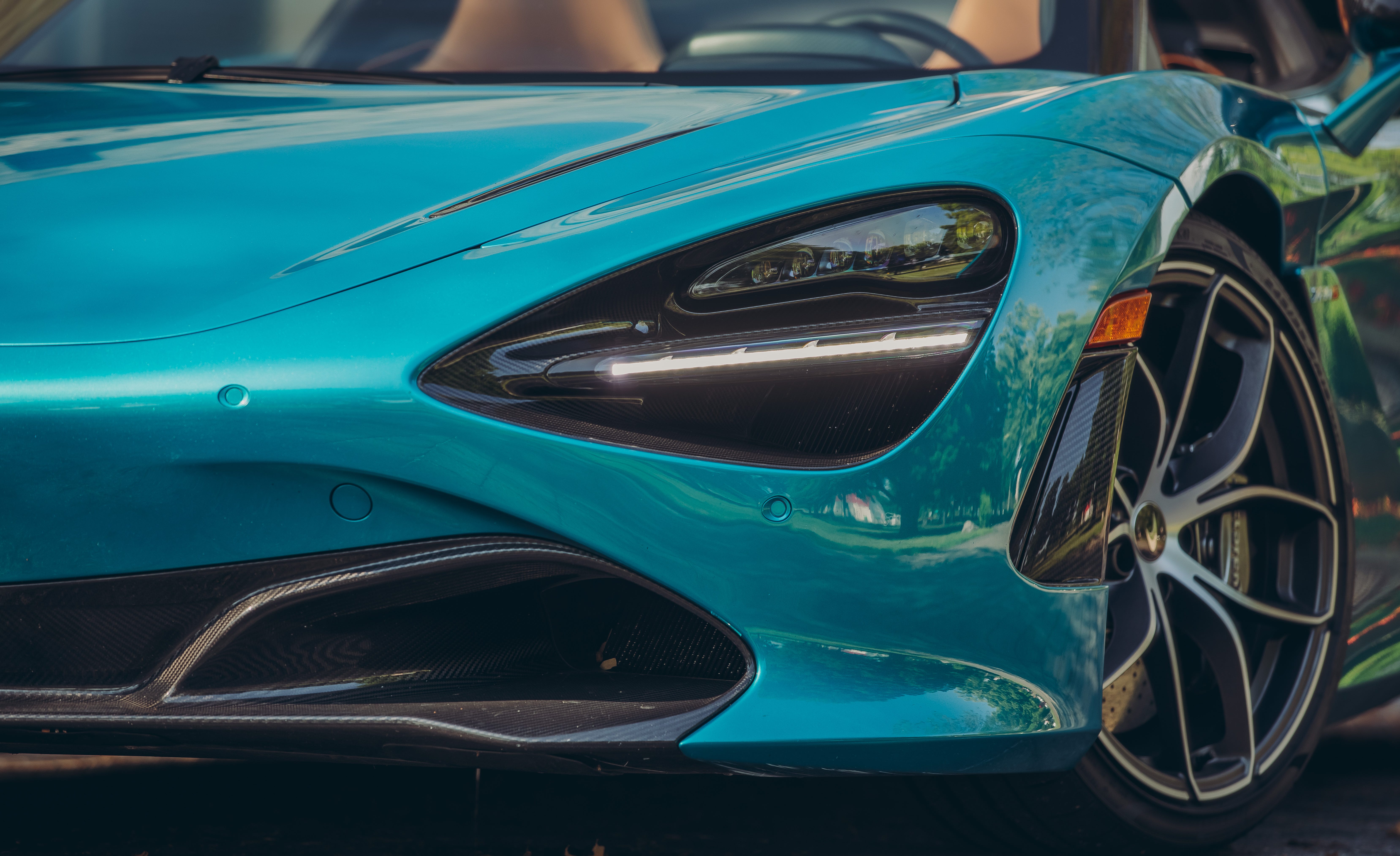 720S