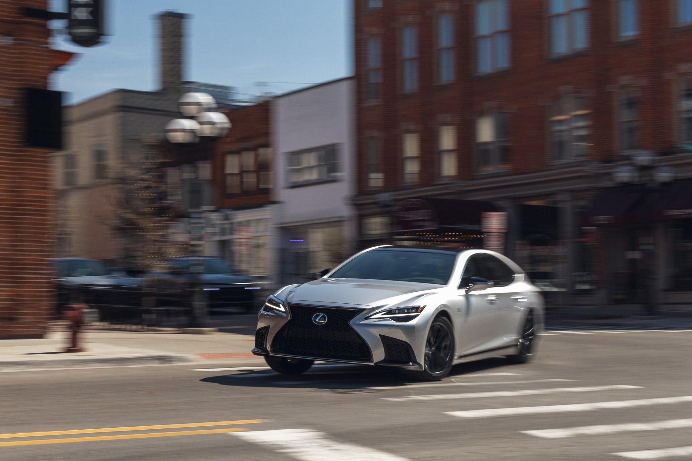 Lexus LS500