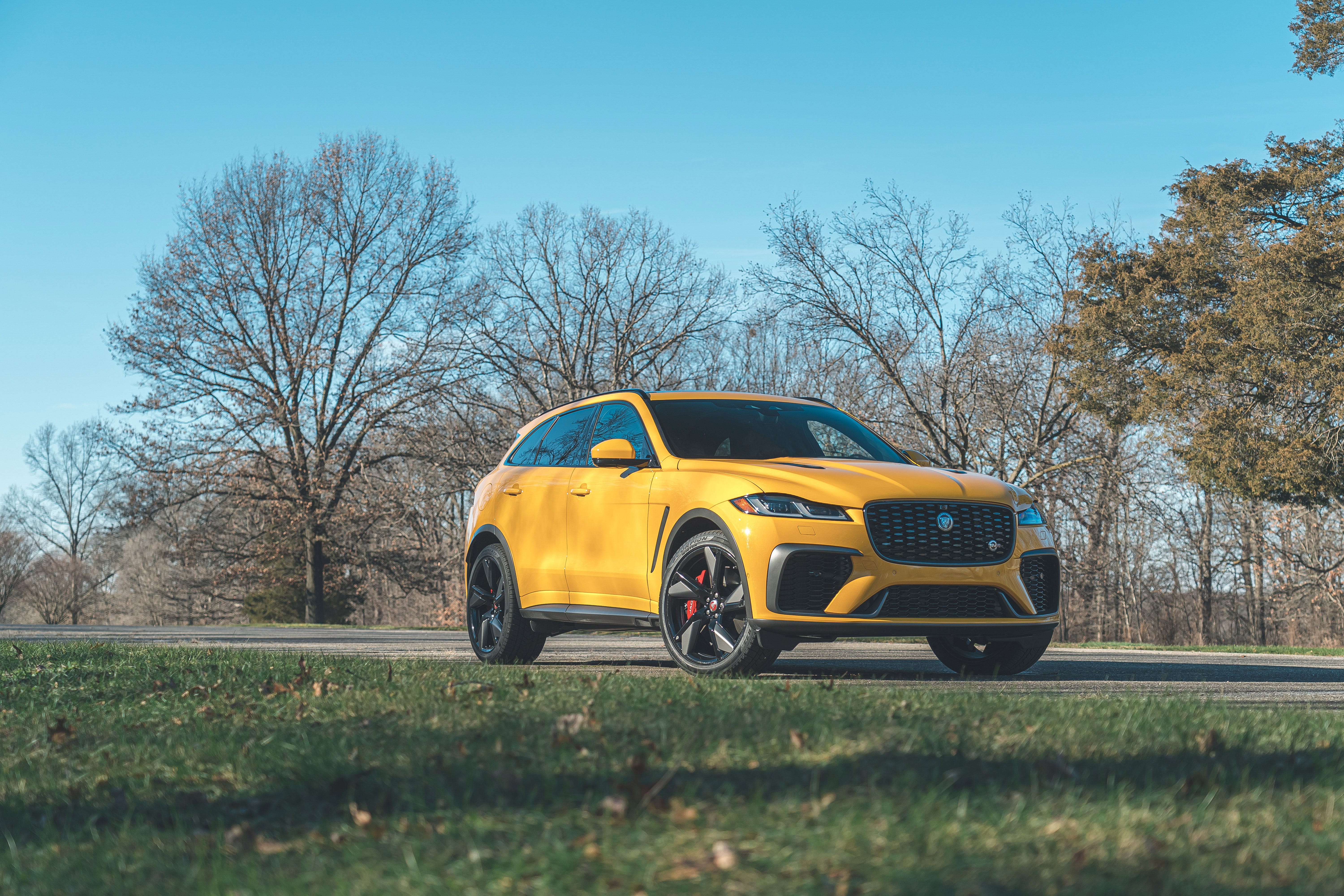 F-Pace SVR