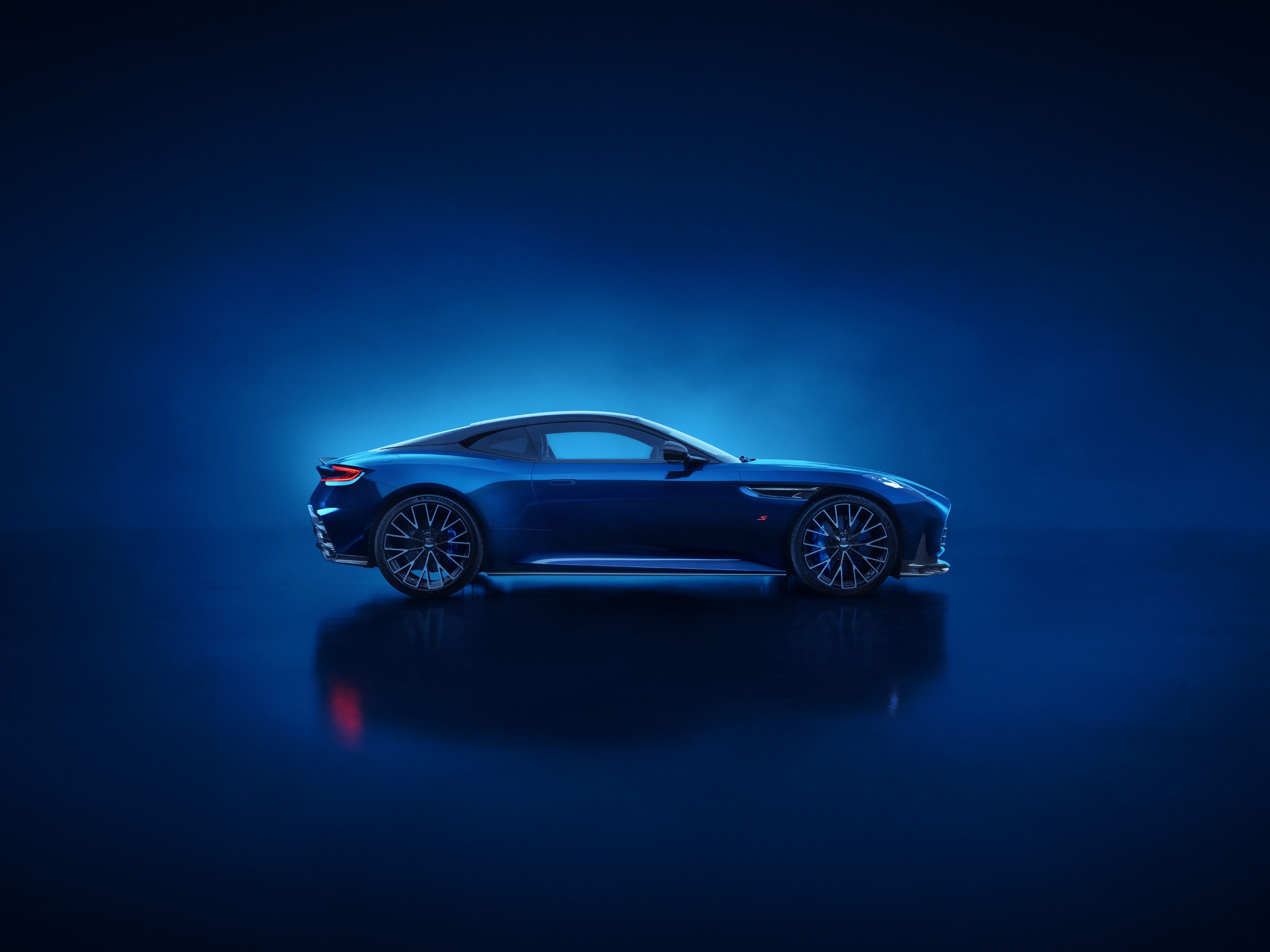 DB12