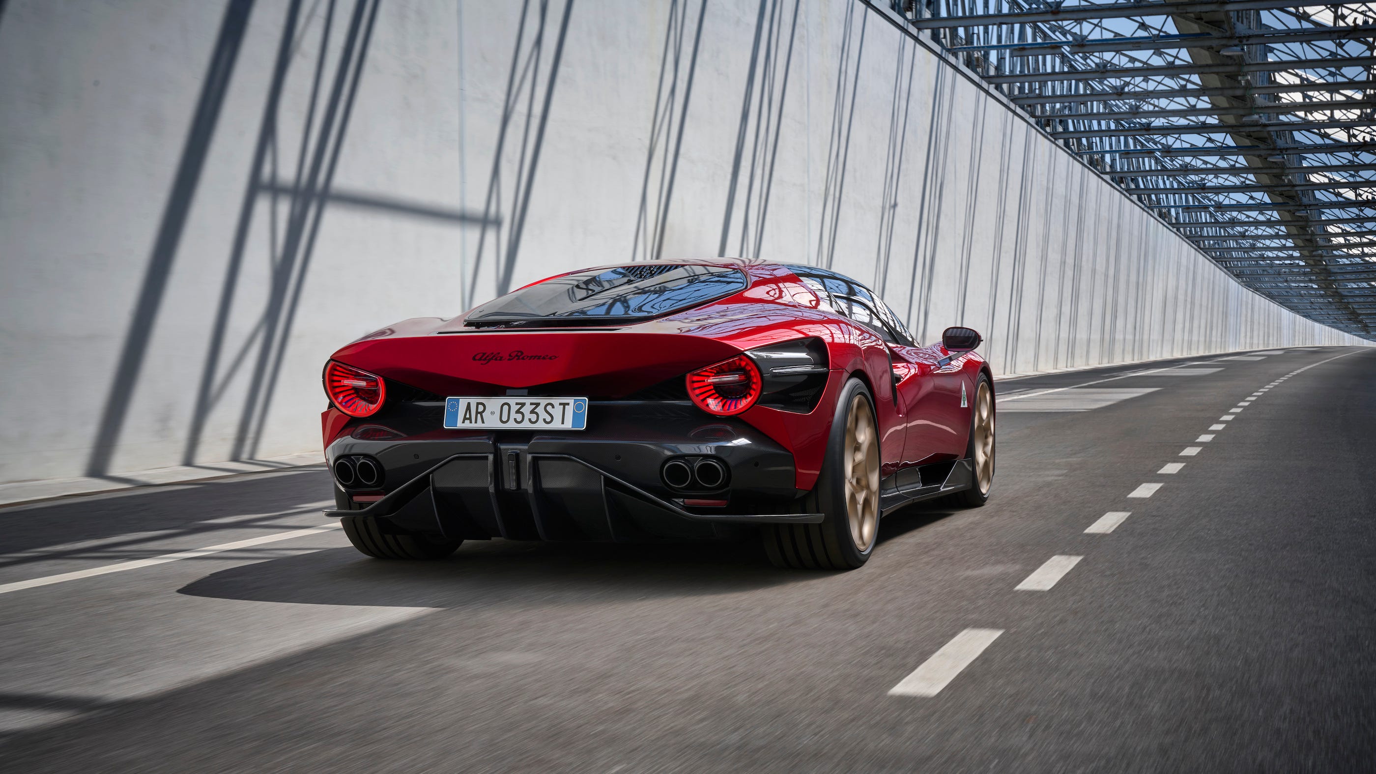 33 Stradale