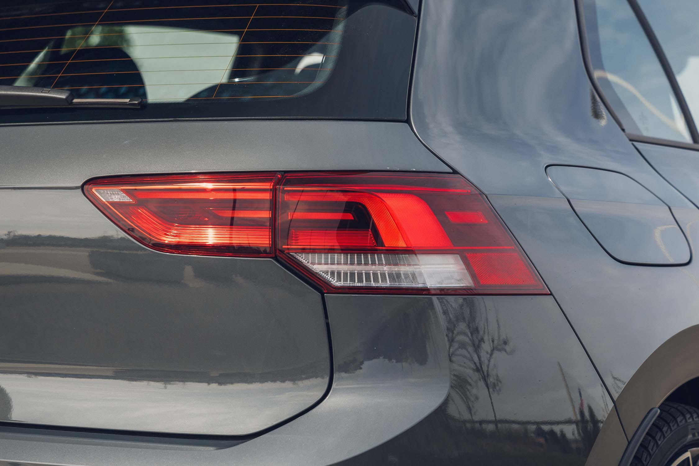 Golf R