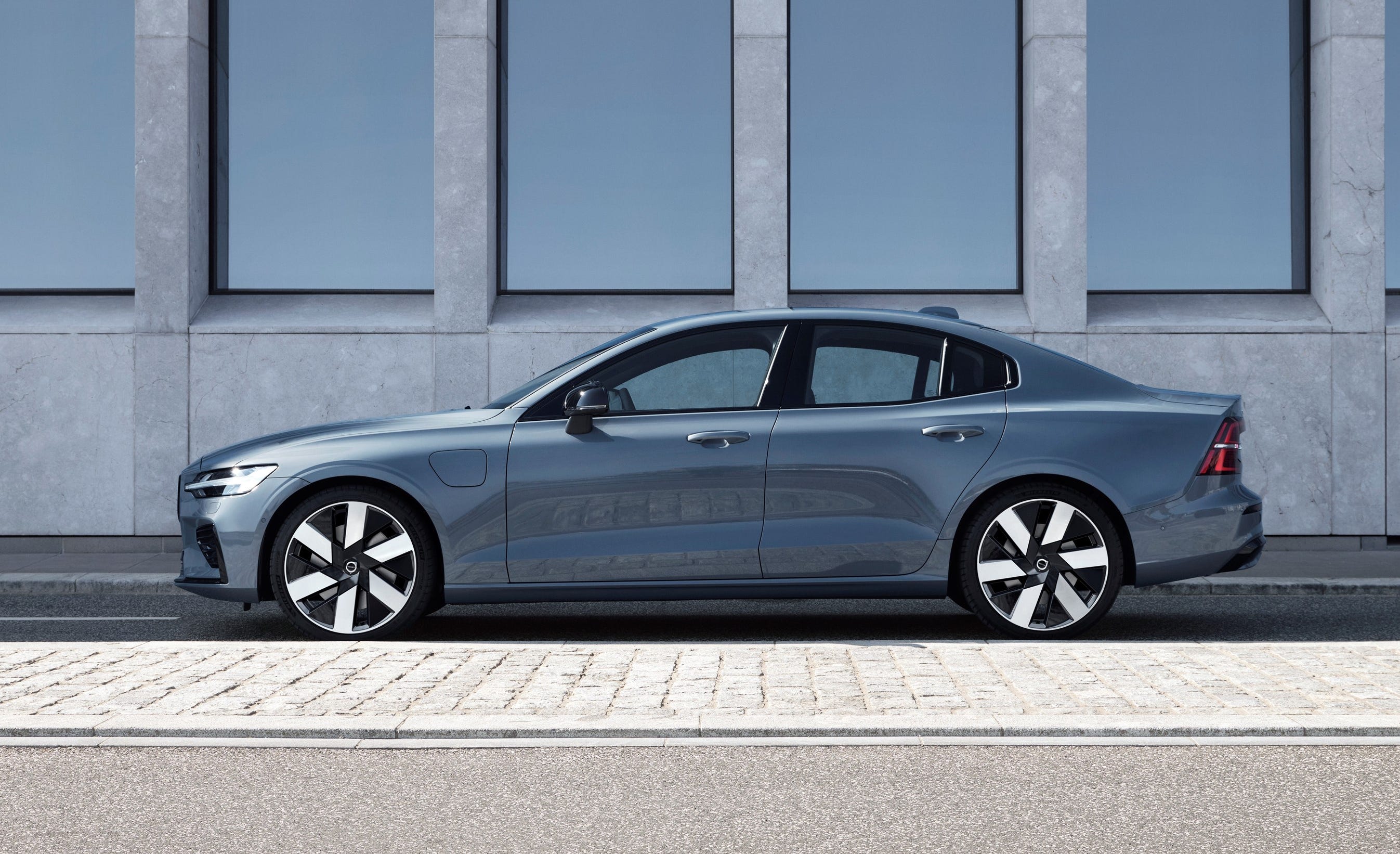 S60