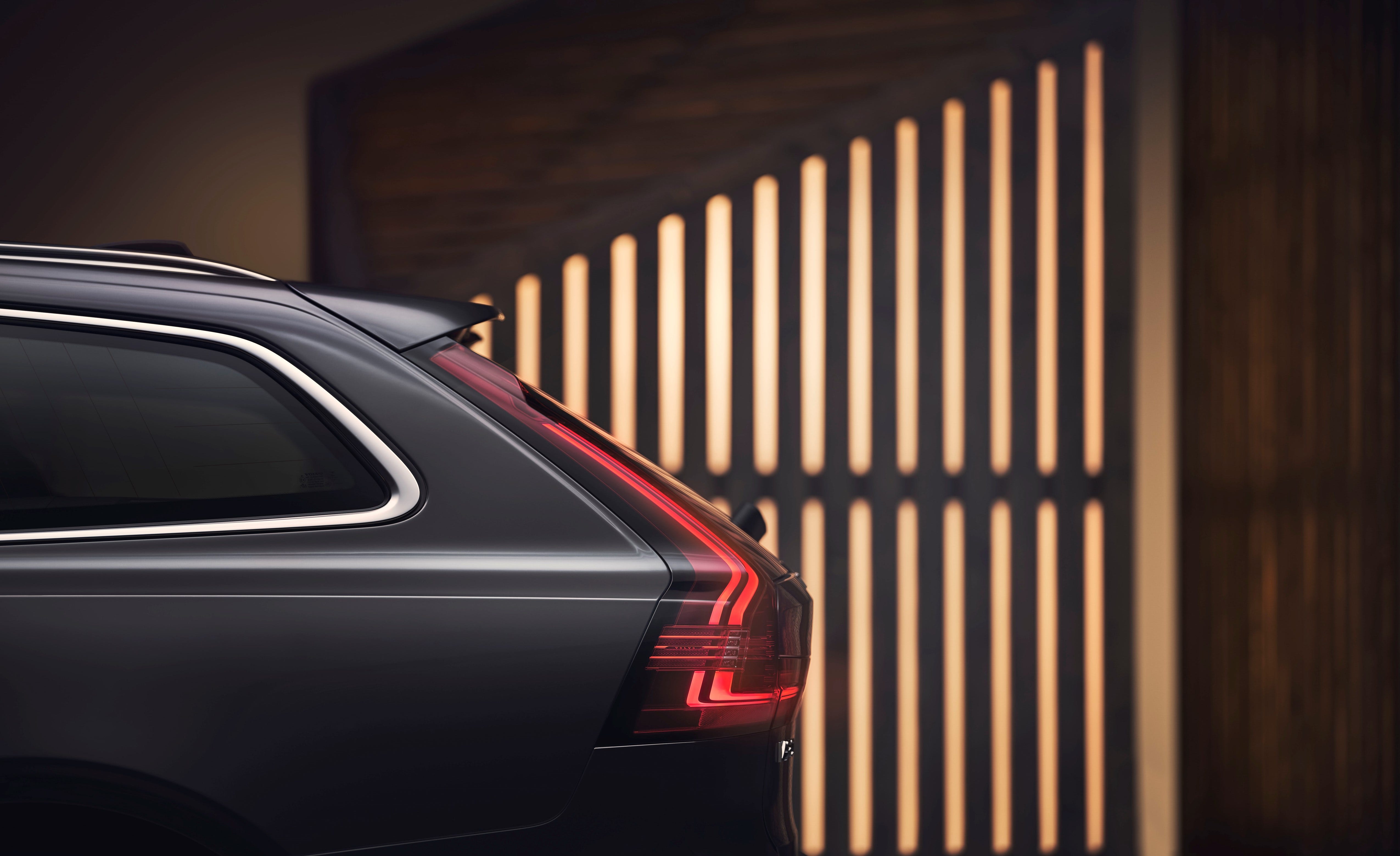 S90