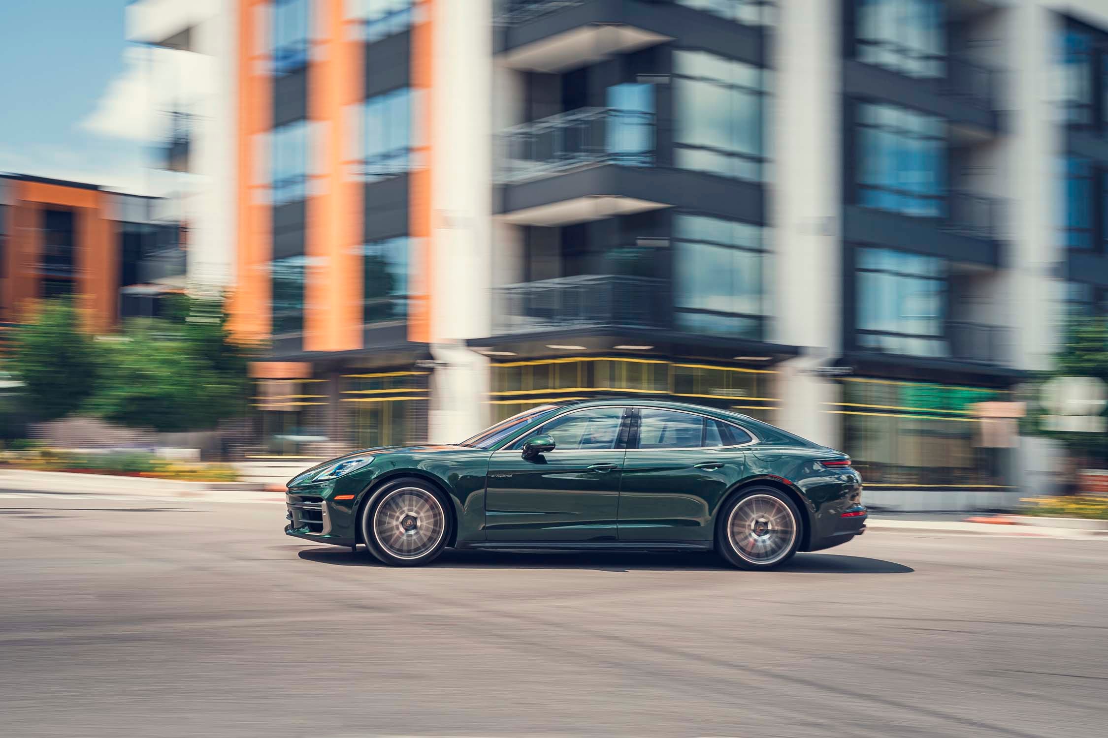 Panamera Turbo / Turbo S