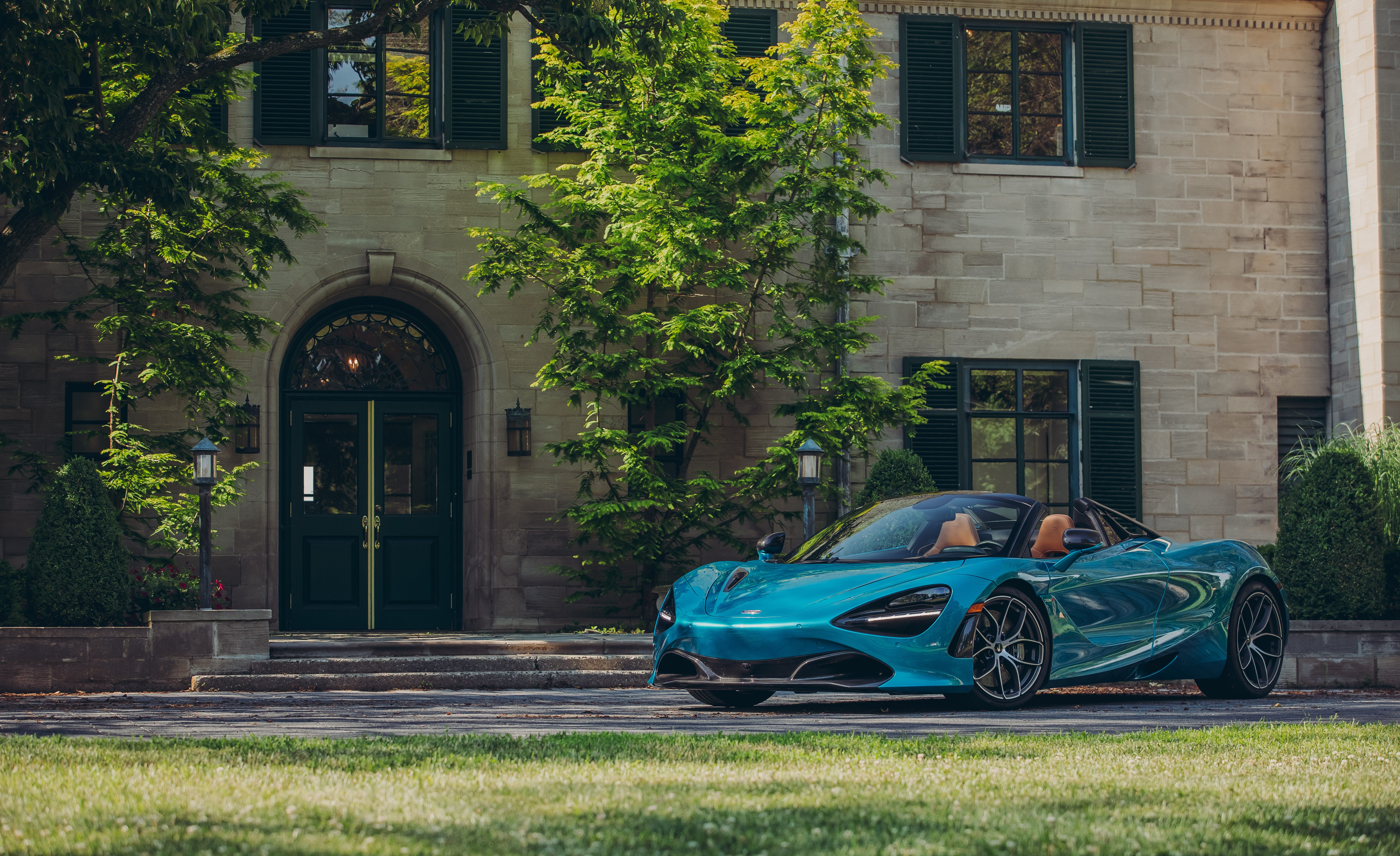 720S