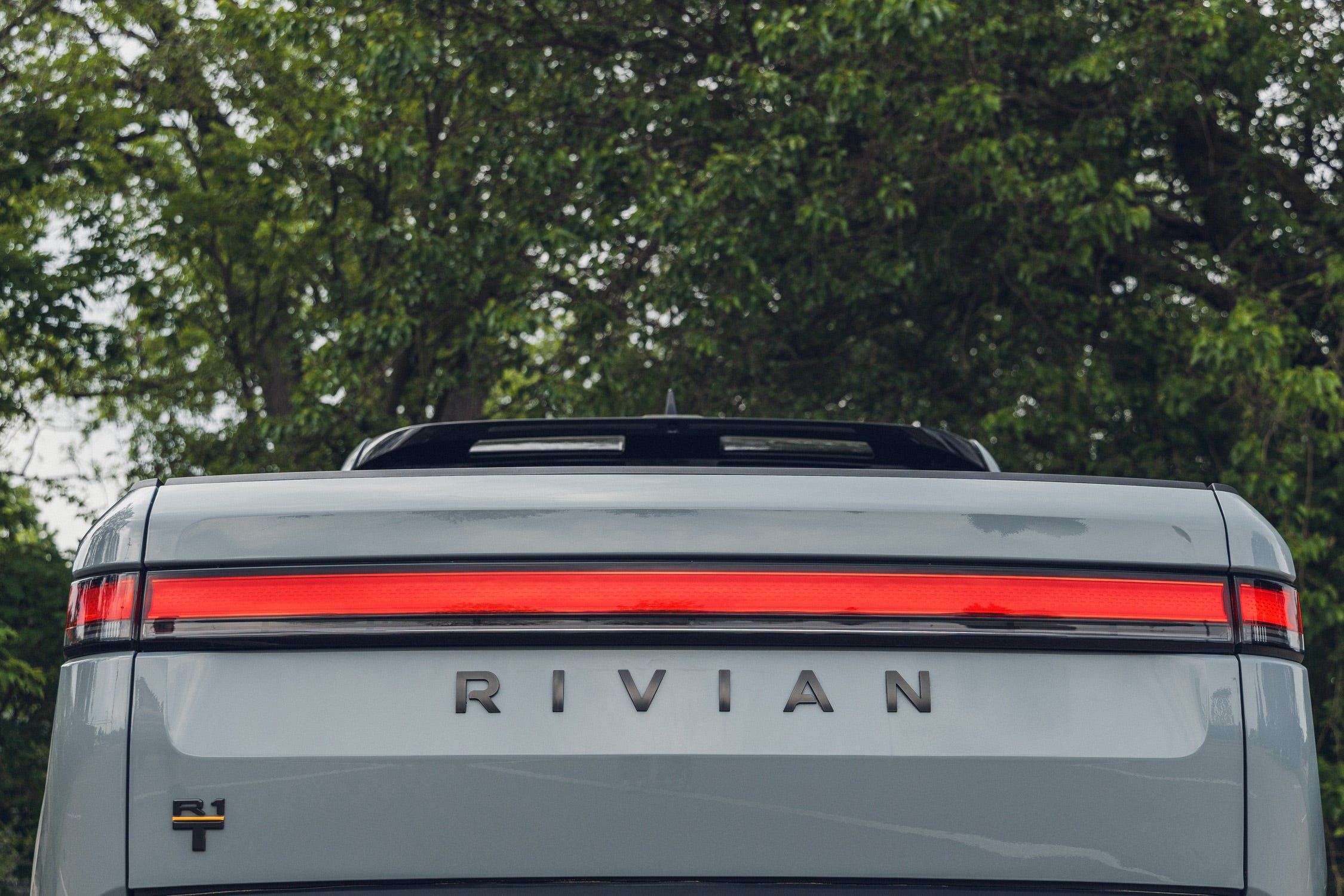 R1T