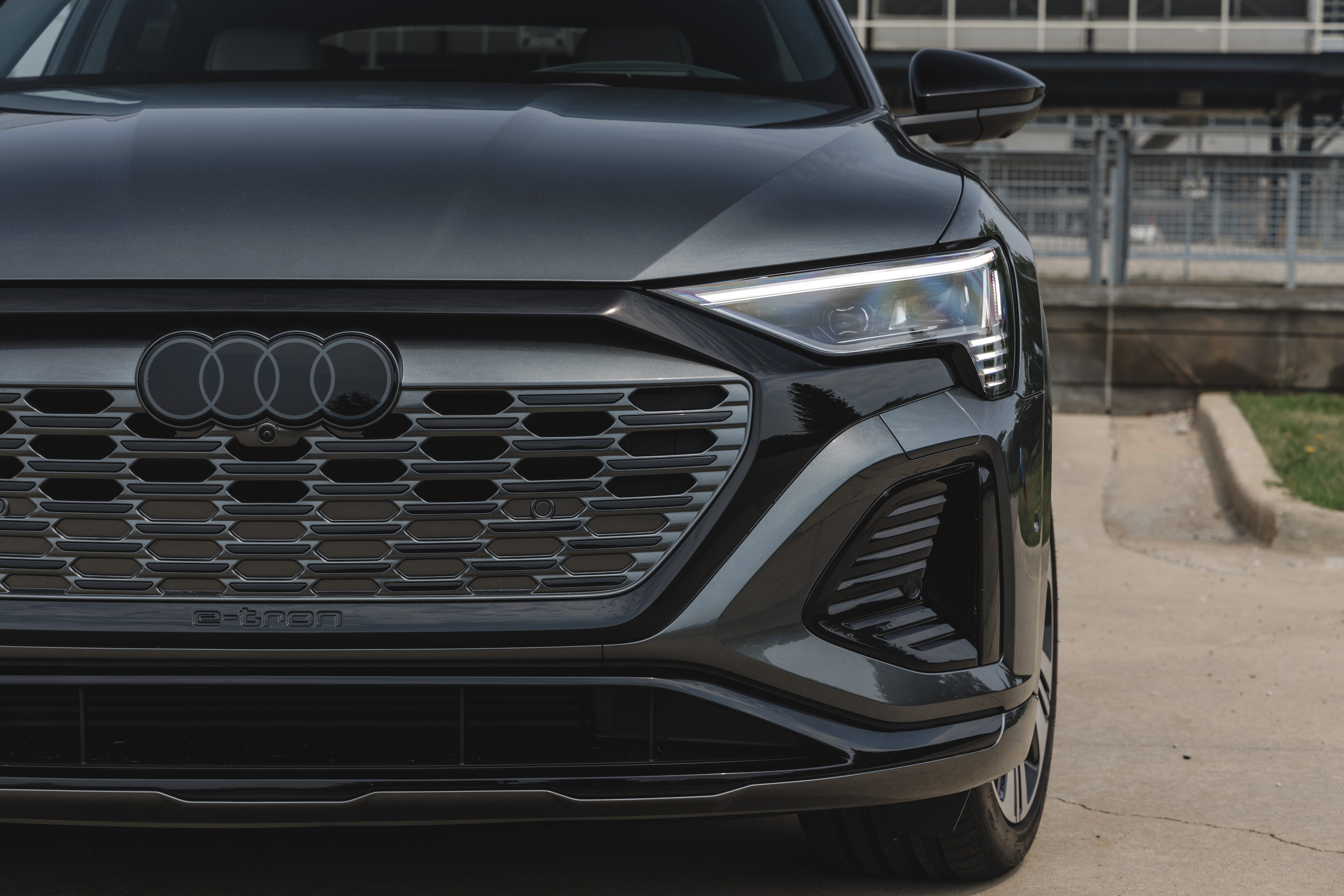 Q8 e-tron
