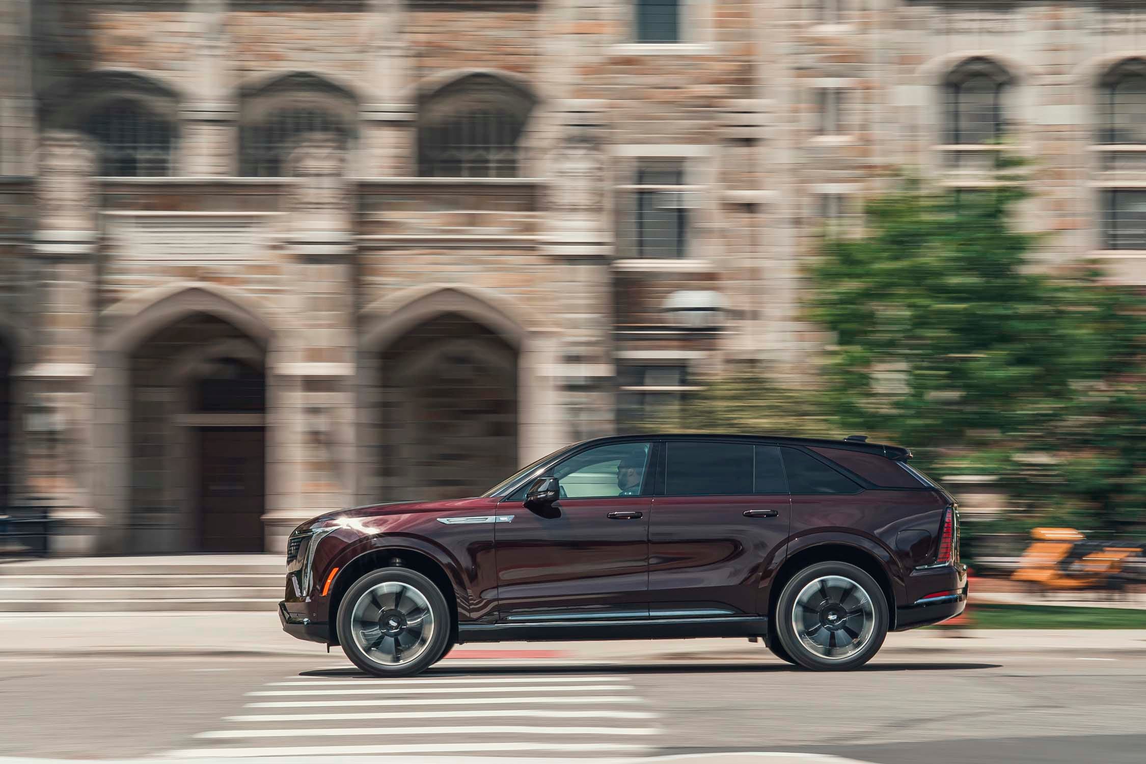Escalade IQ