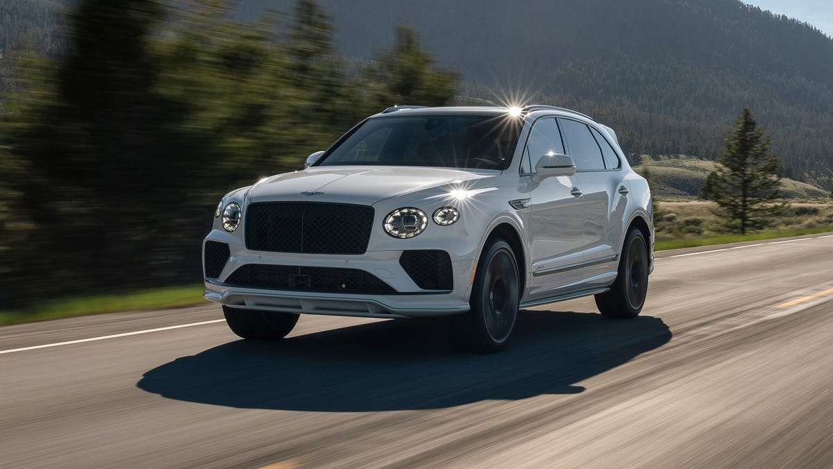 Bentayga photo