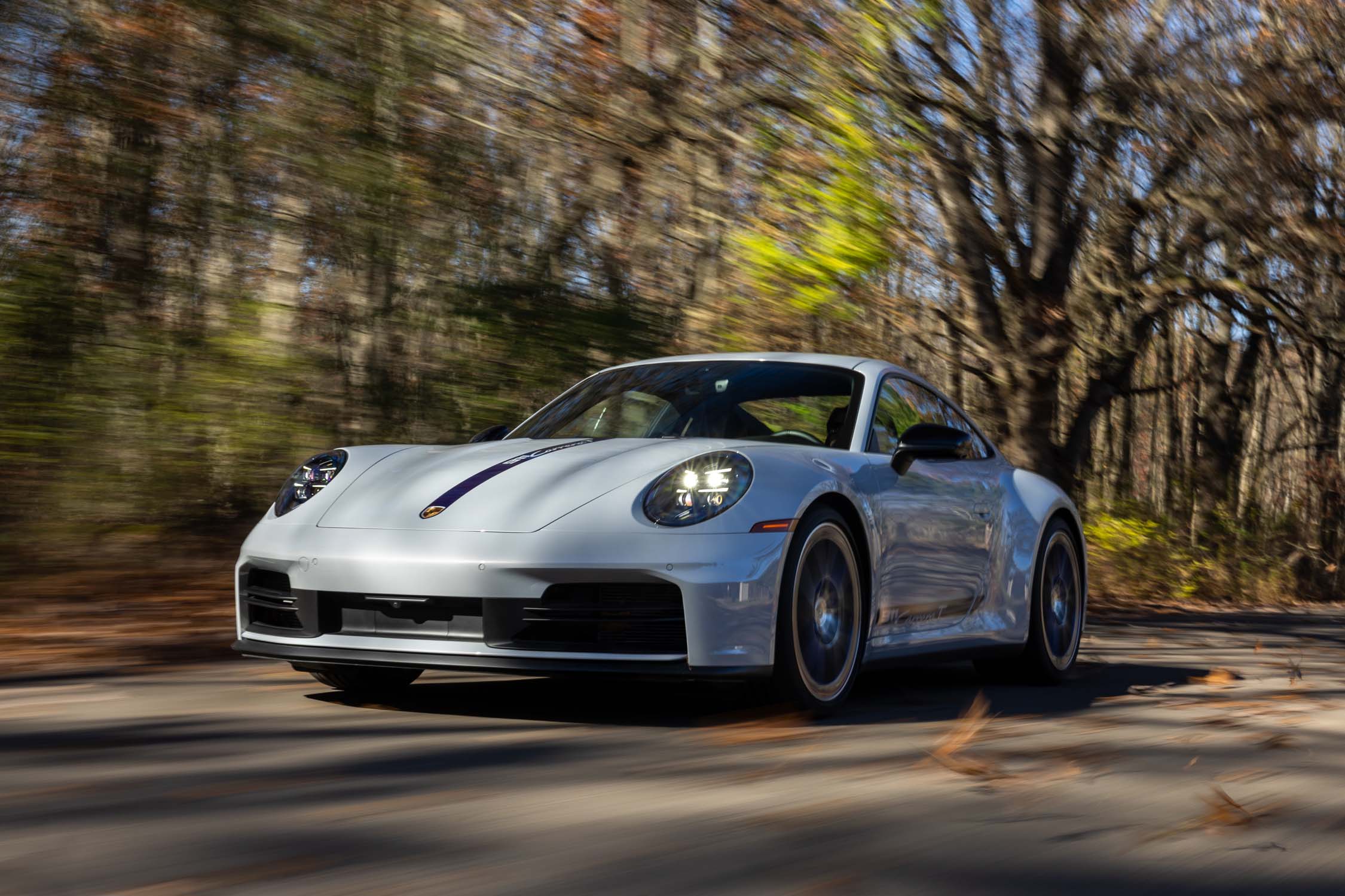 911