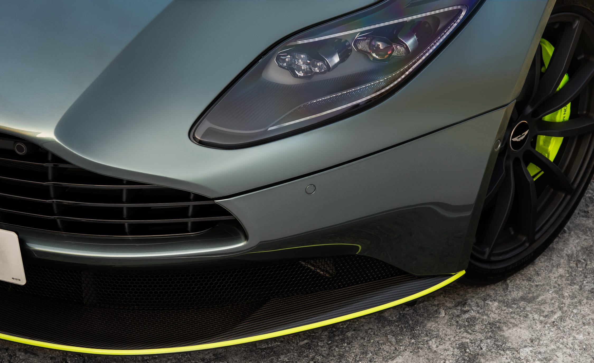 DB11