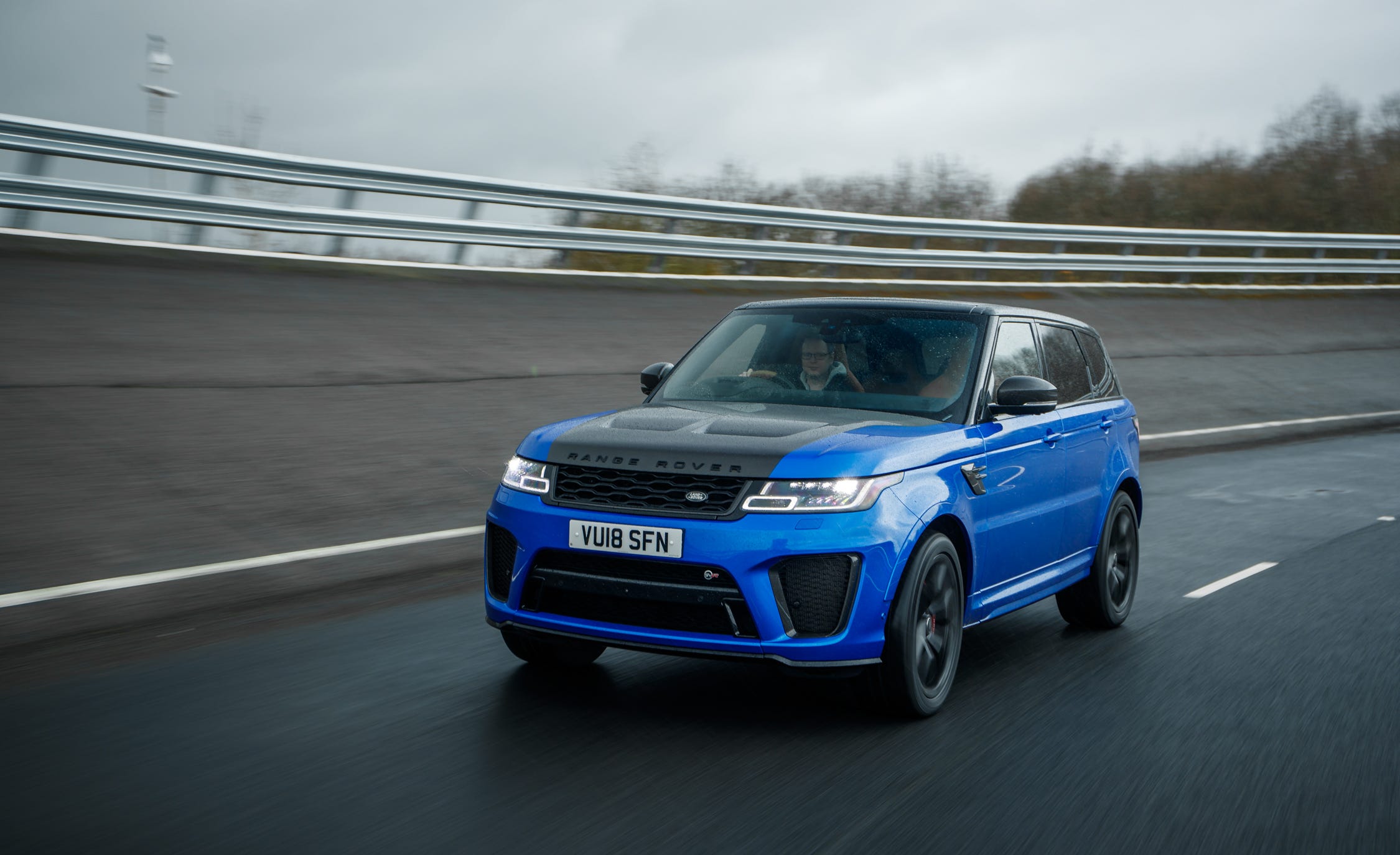 Range Rover Sport SV