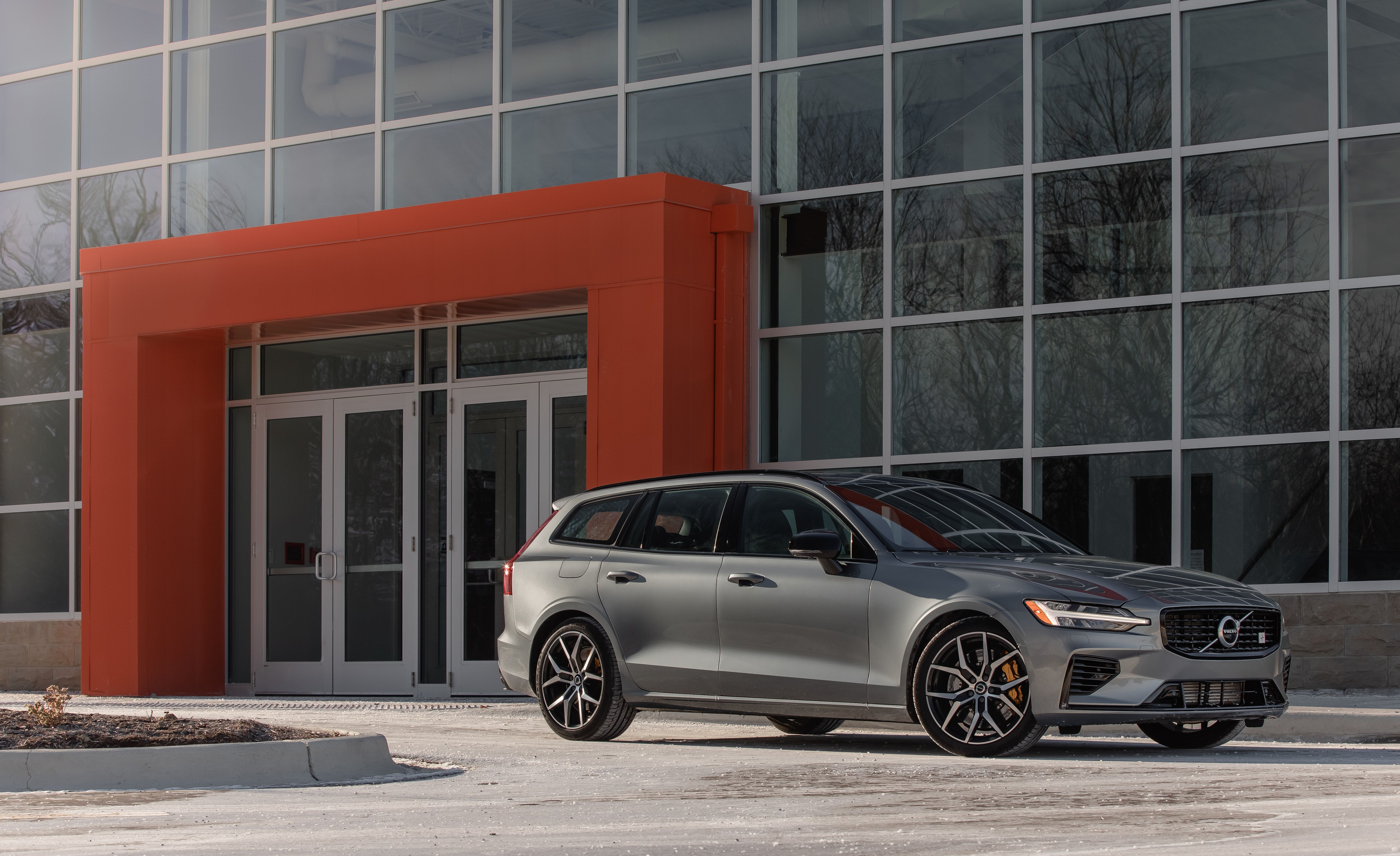 2026 Volvo V60 Cross Country Test: End of a Dynasty