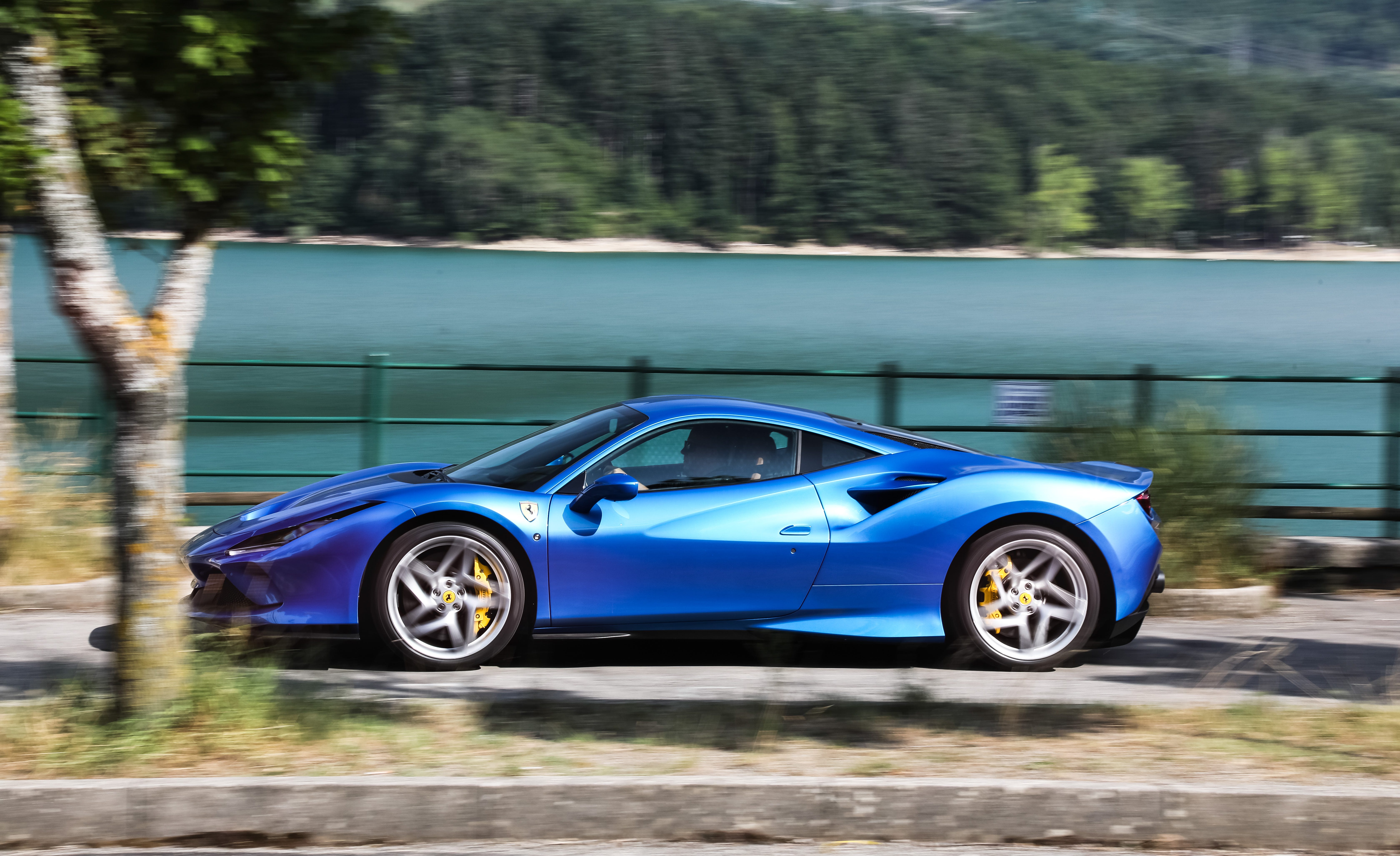 F8 Tributo / Spider