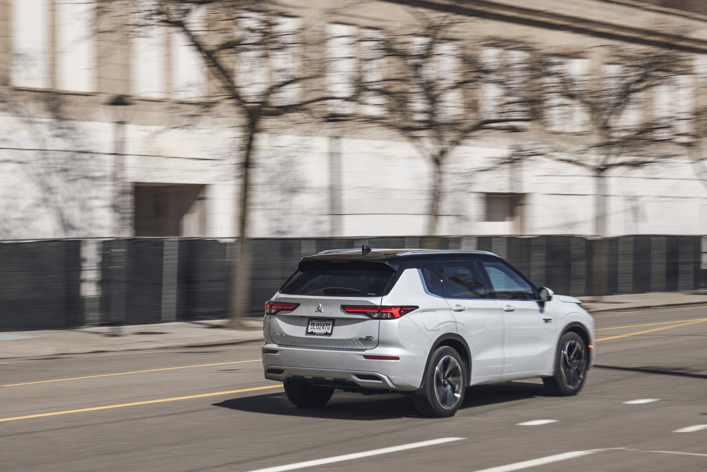 Outlander Hybrid