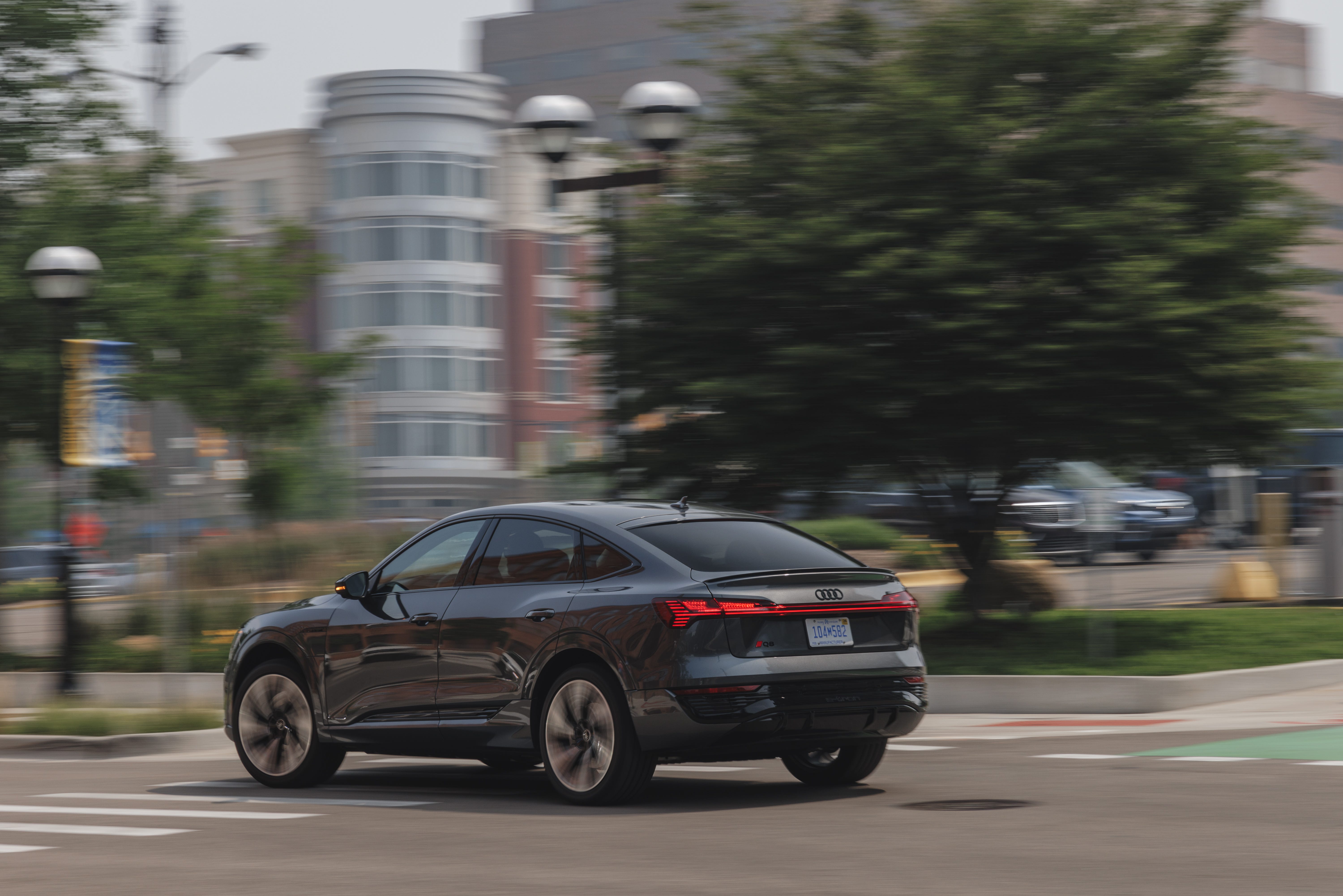 Q8 e-tron