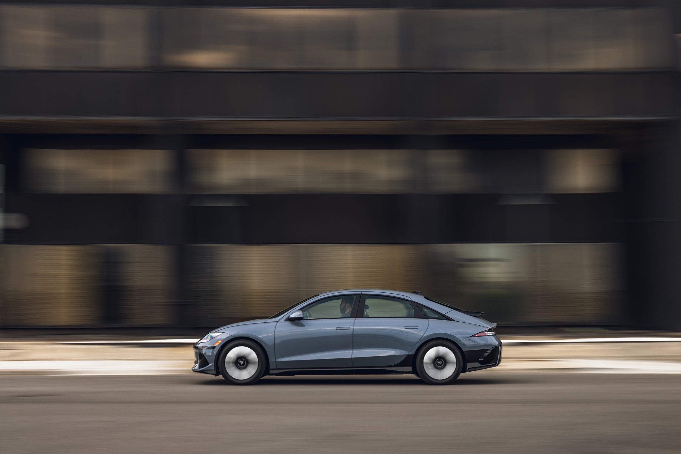 Hyundai Ioniq 6