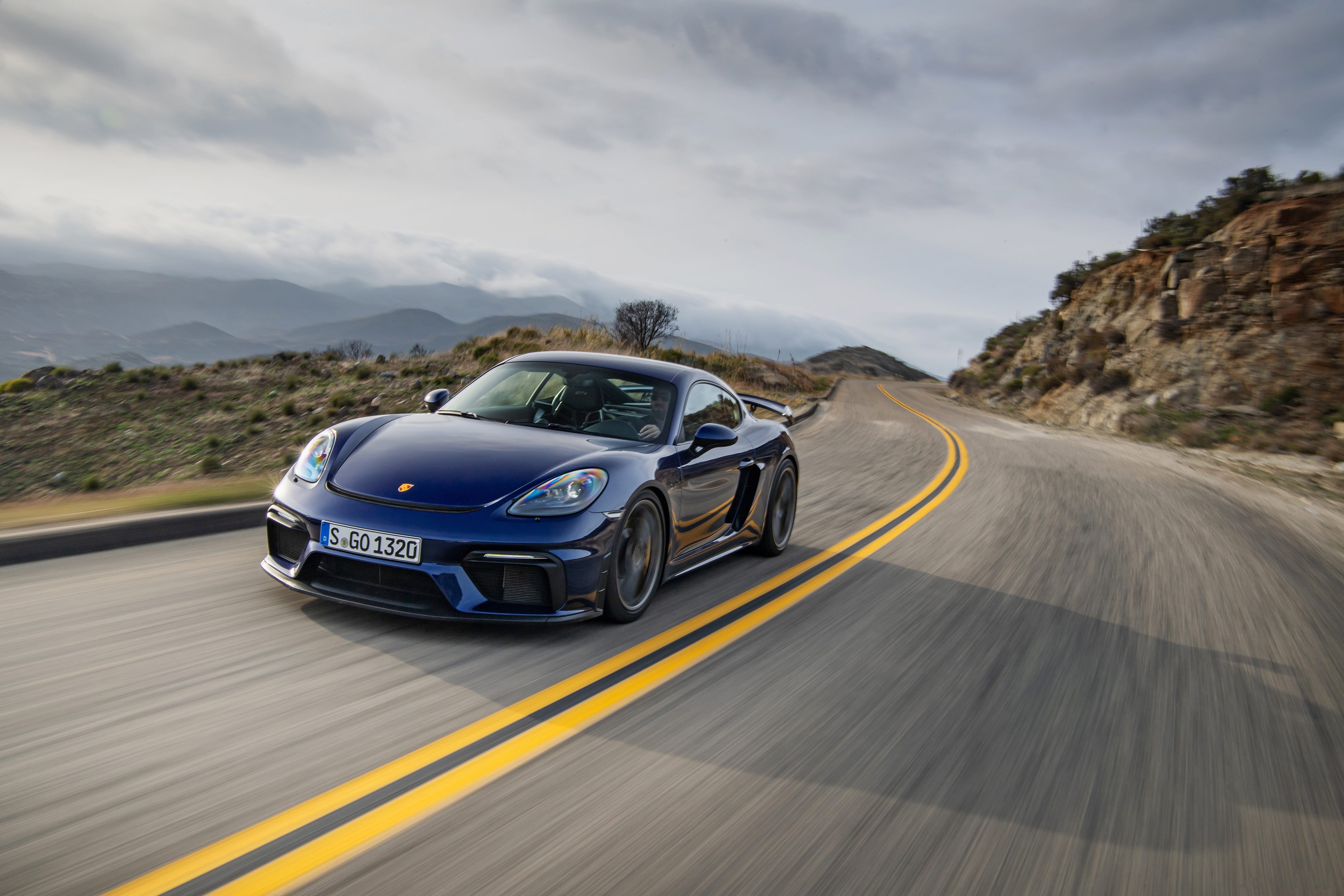 718 Cayman
