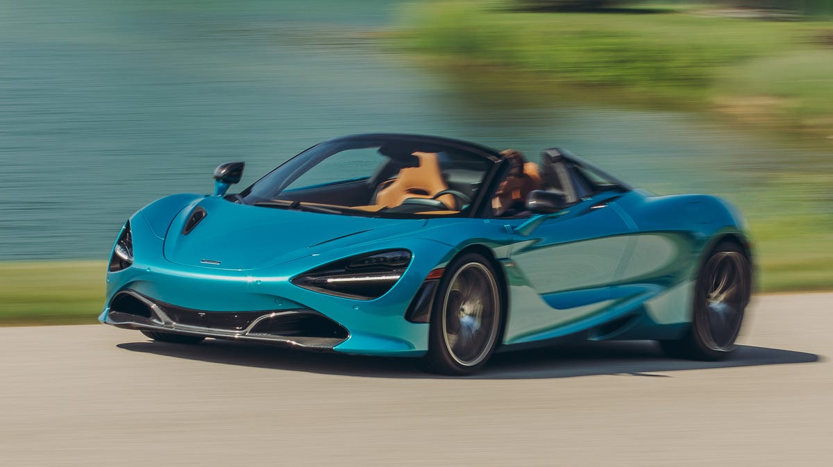 720S