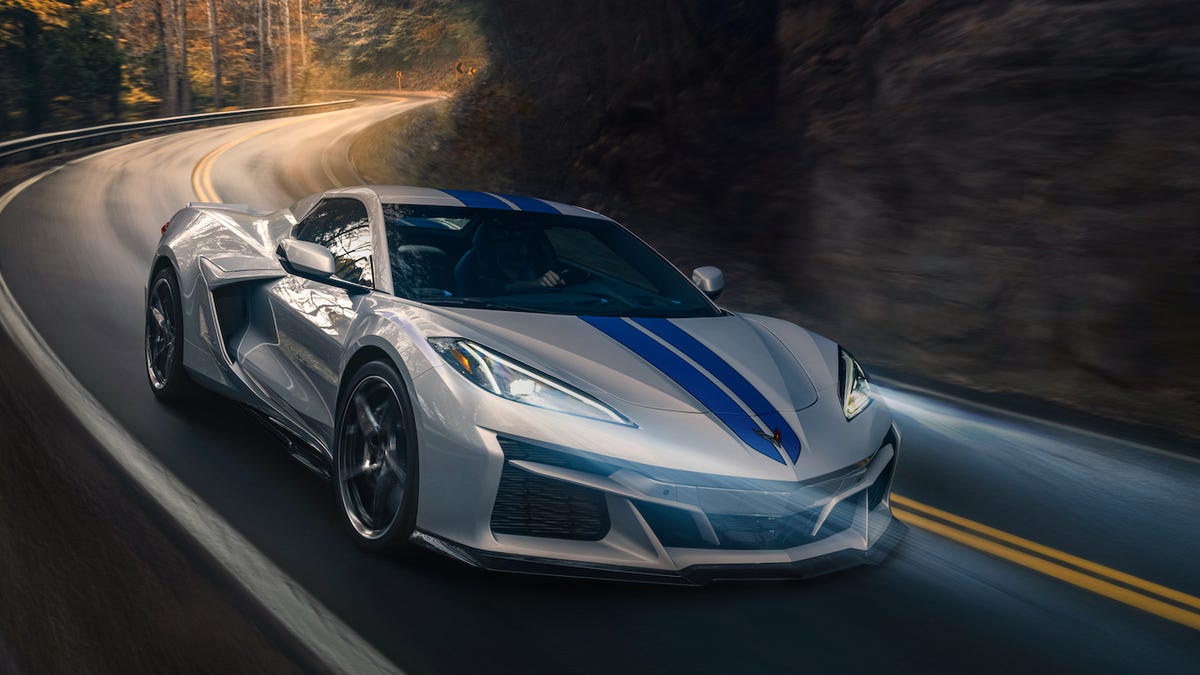 Corvette E-Ray photo
