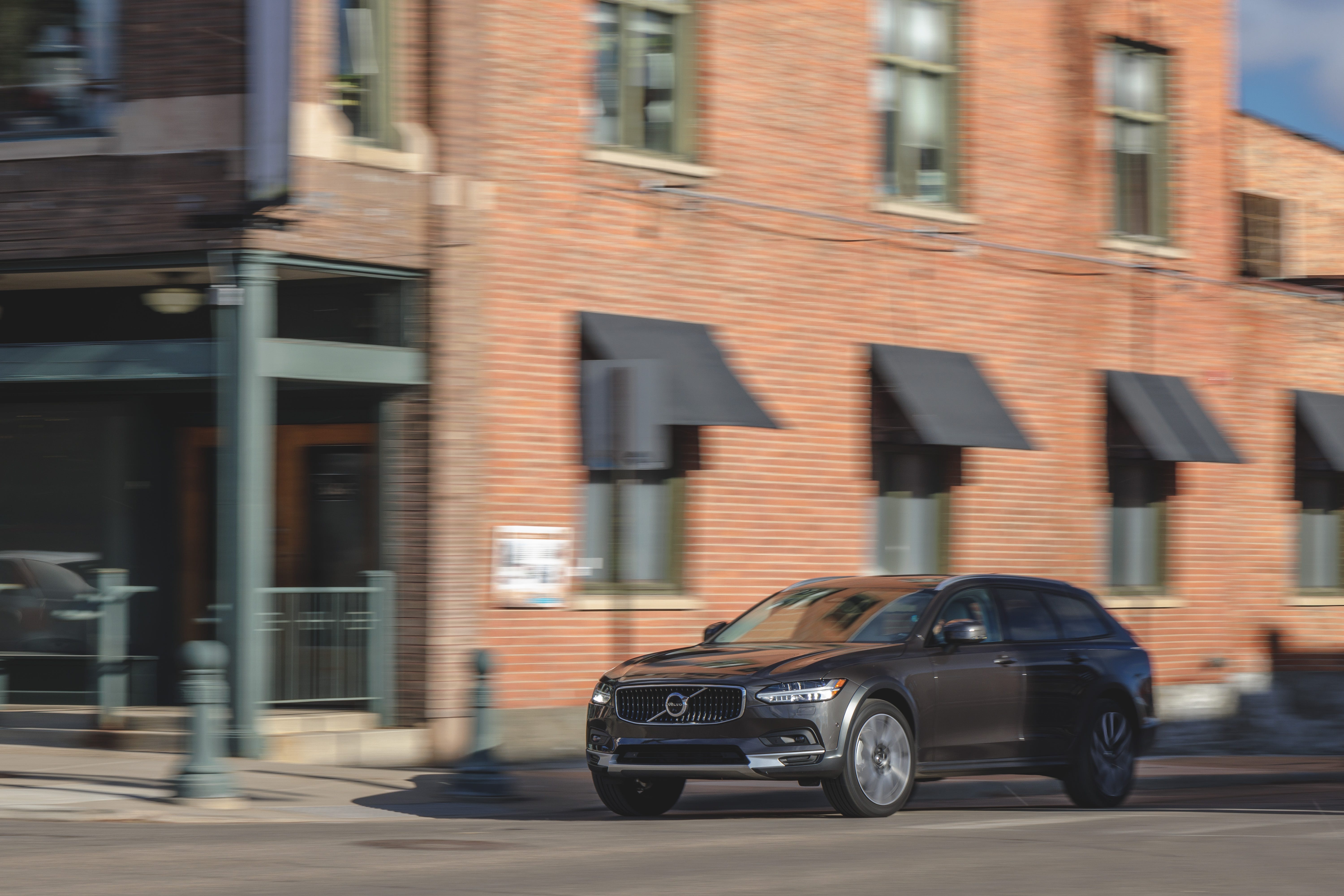 V90 Cross Country