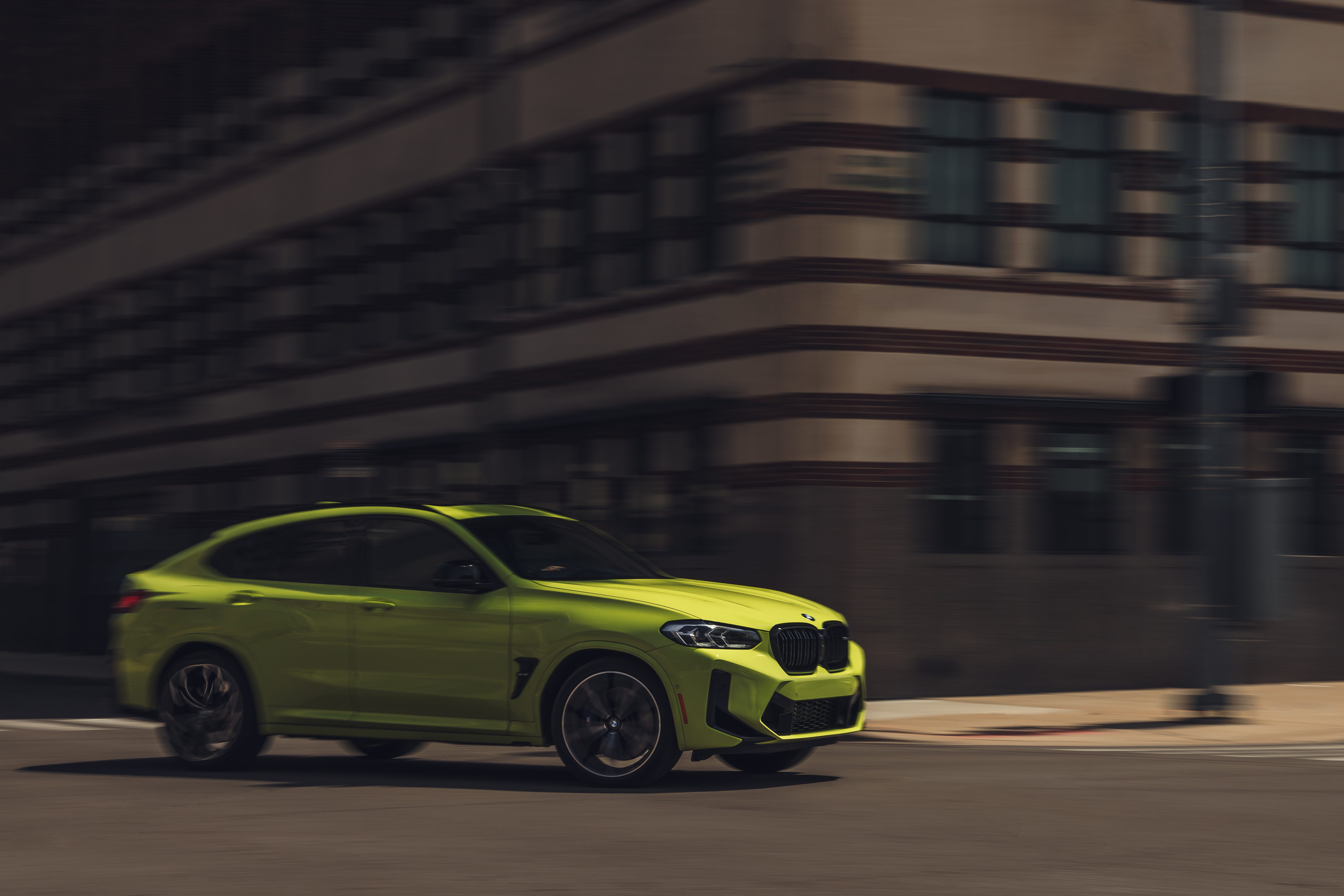 X4 M
