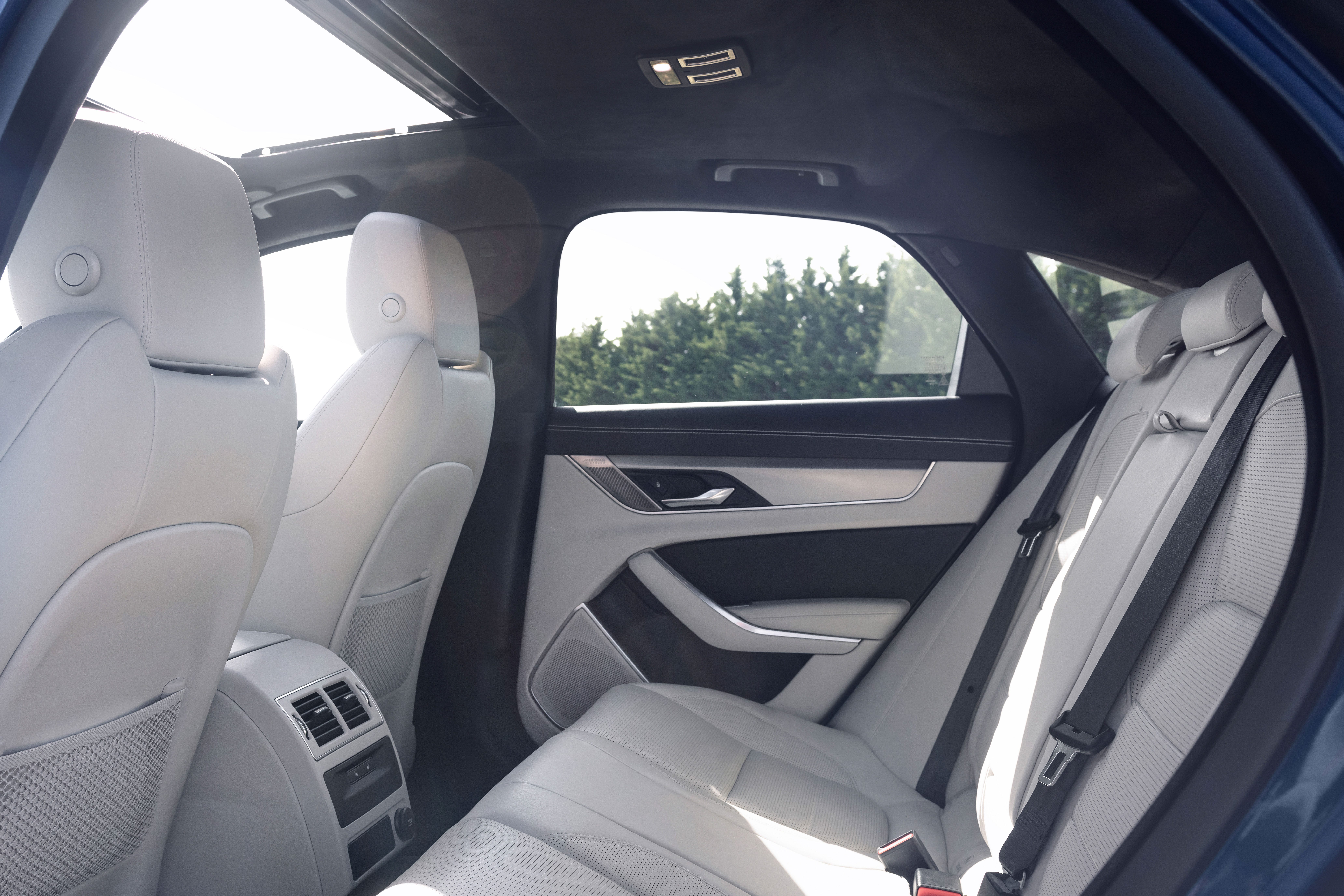 XF