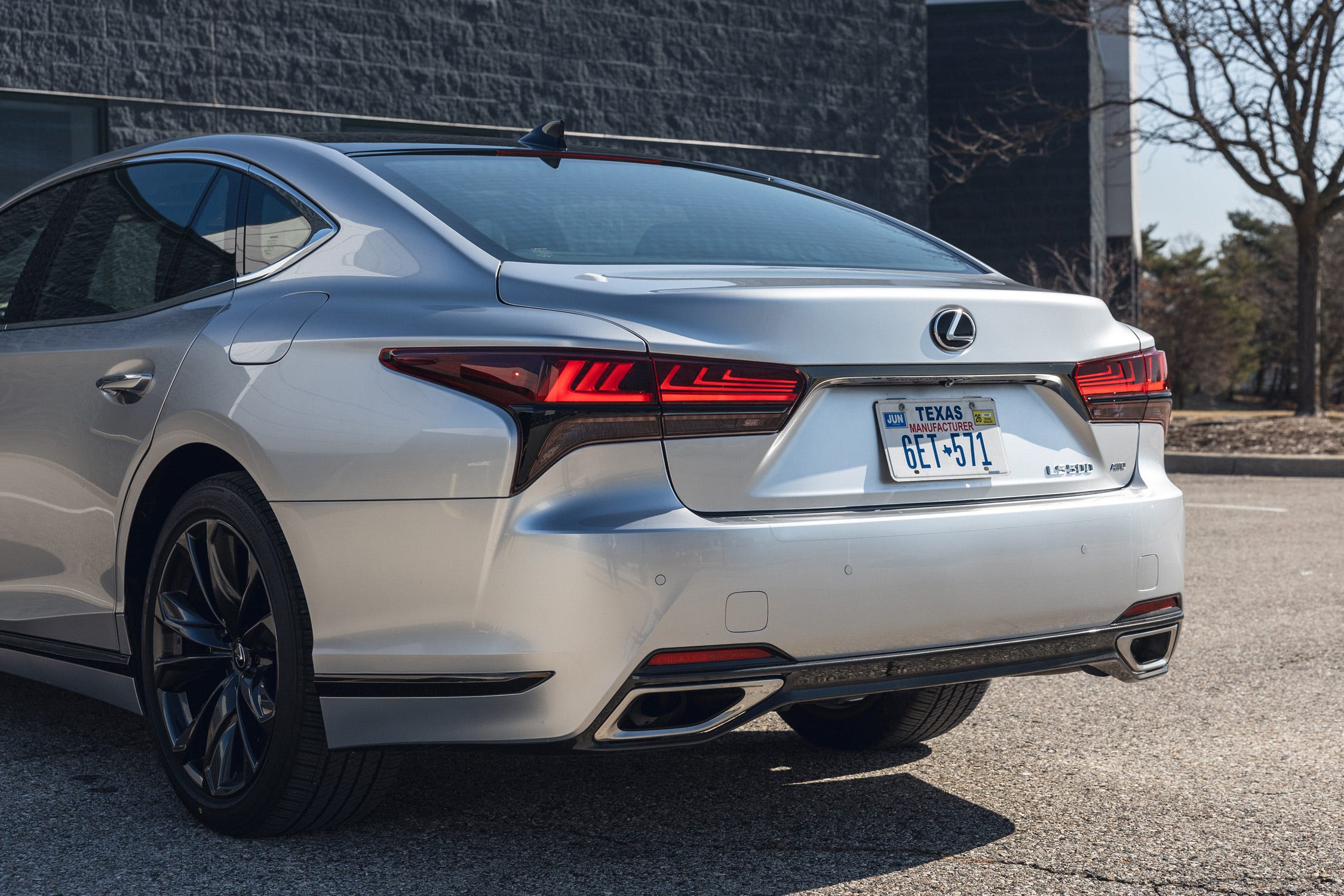 Lexus LS500