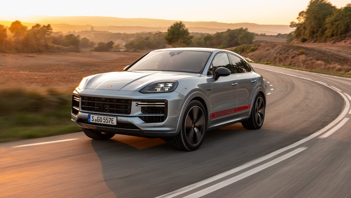Cayenne E-Hybrid photo