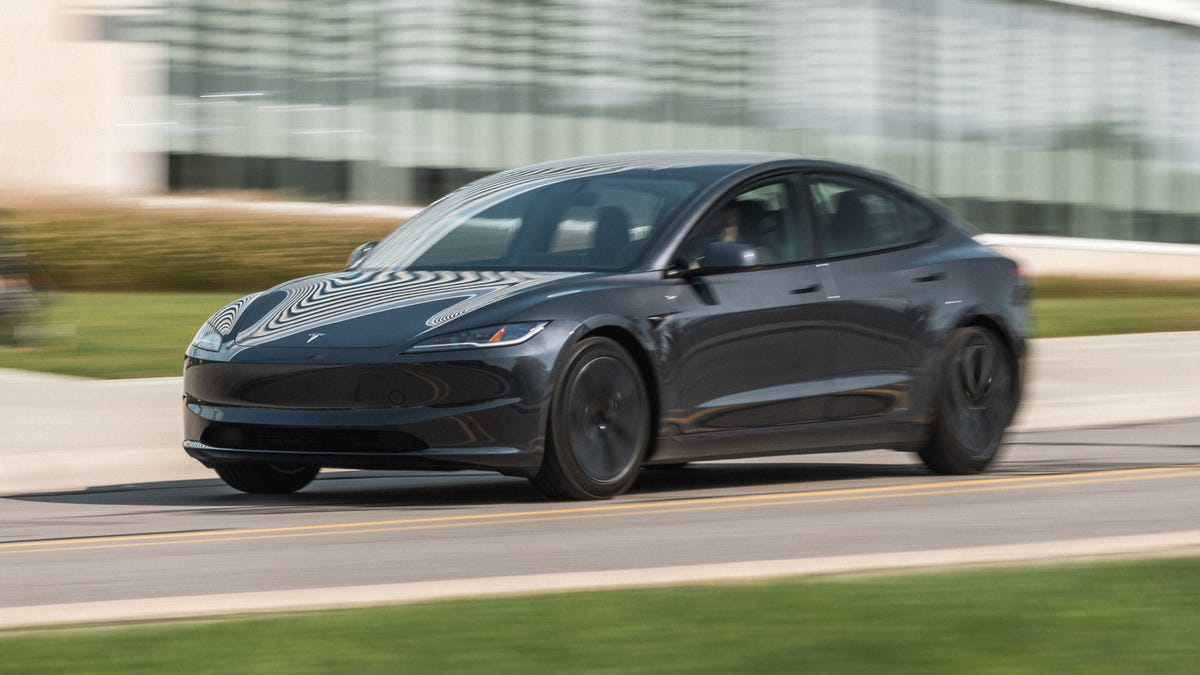 Model 3 photo