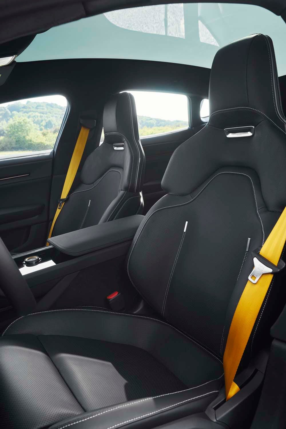 Polestar 5