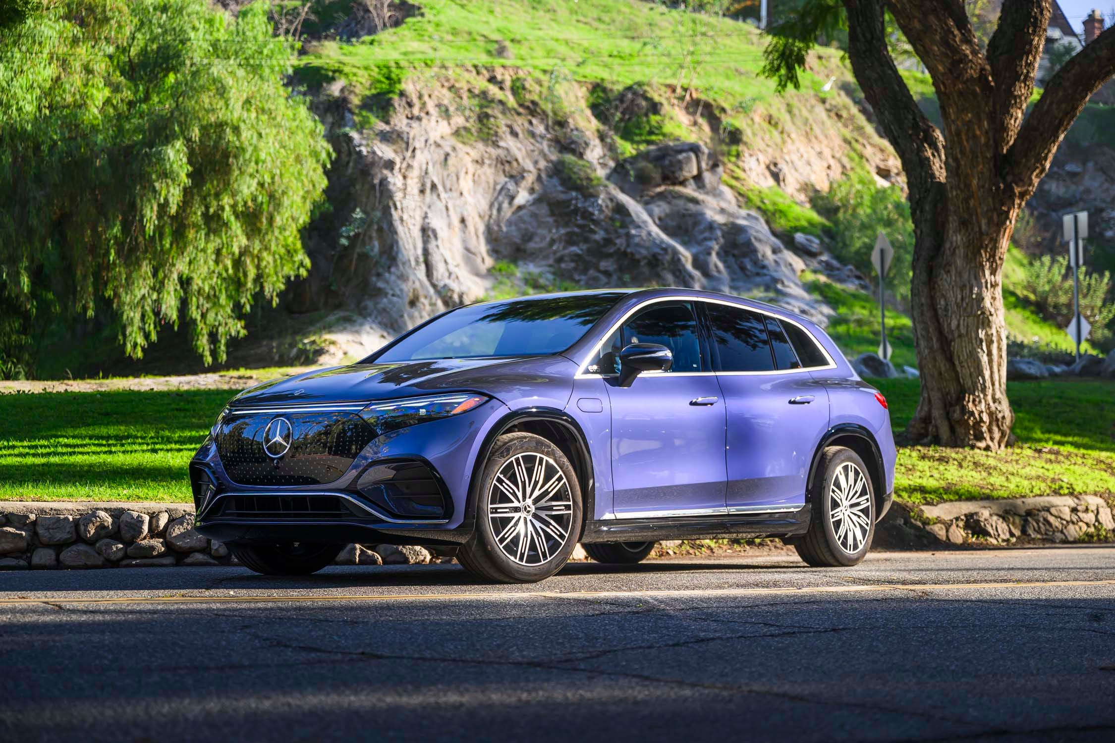 EQS SUV