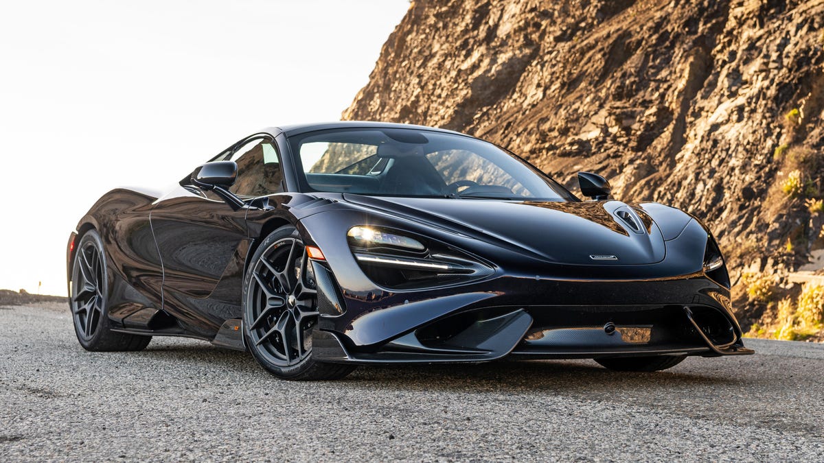 765LT