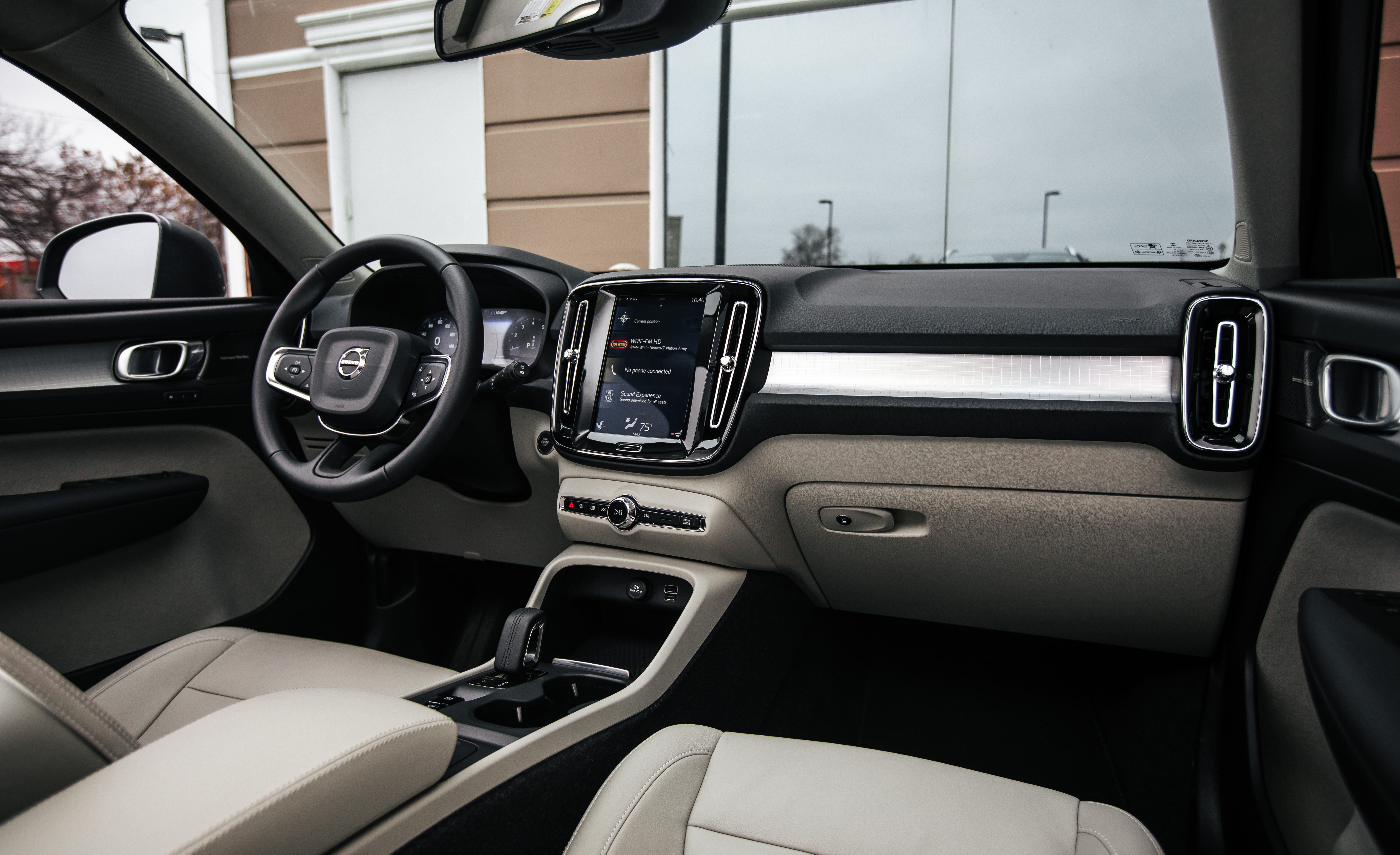 XC40