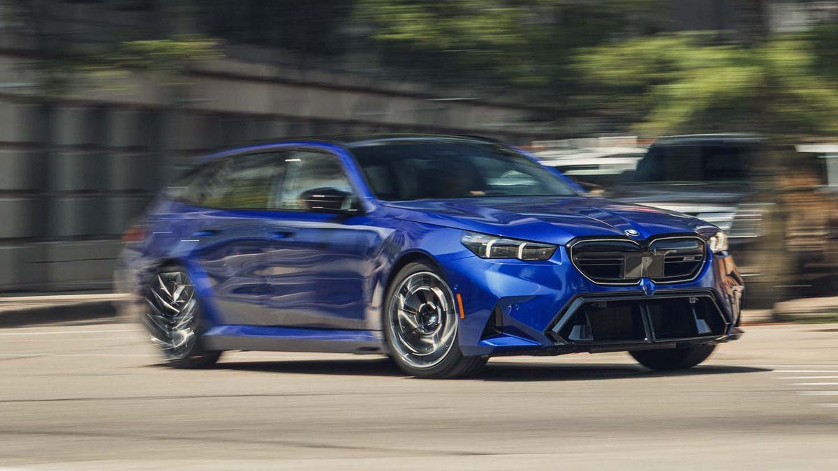 M5 Touring photo