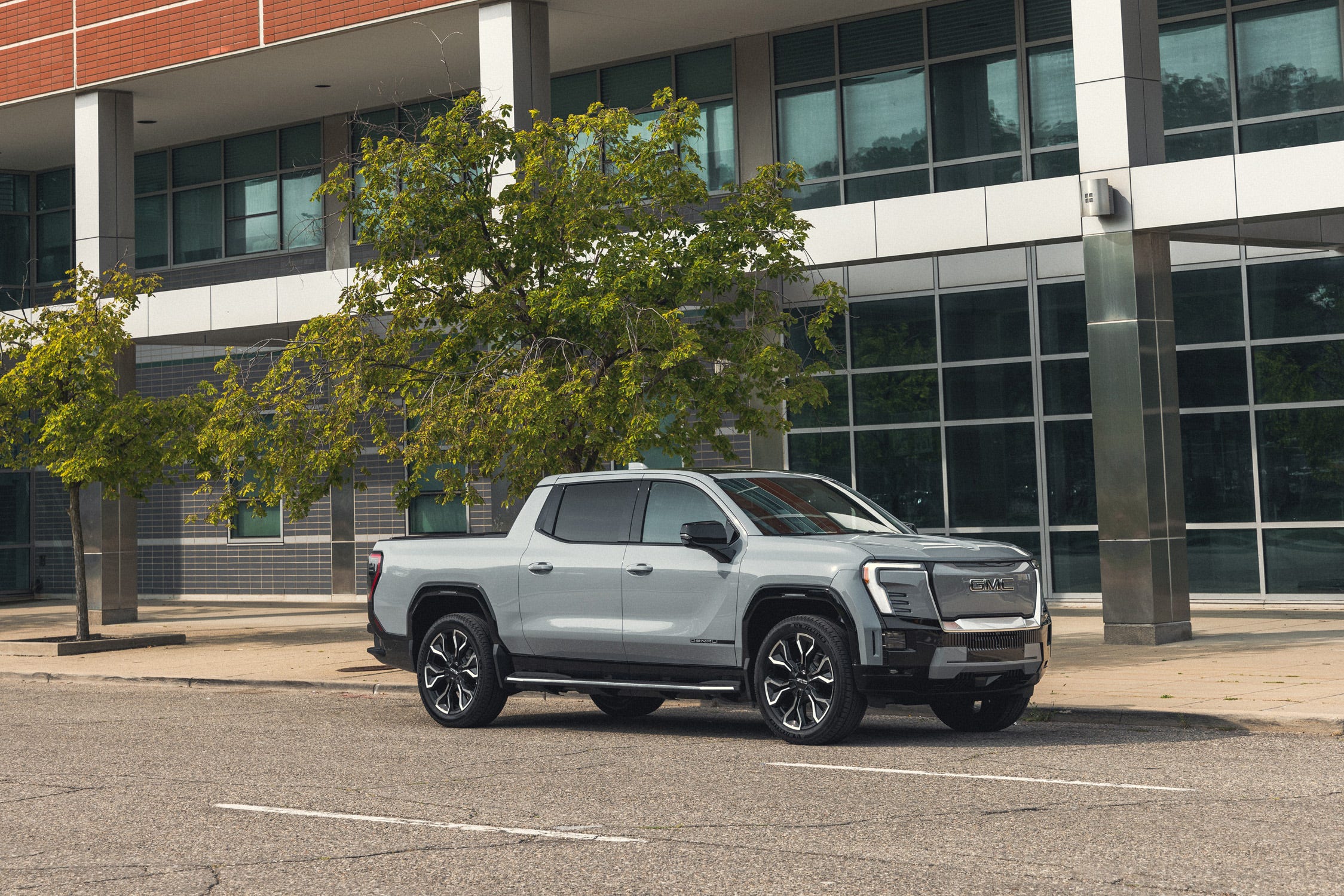GMC Sierra EV
