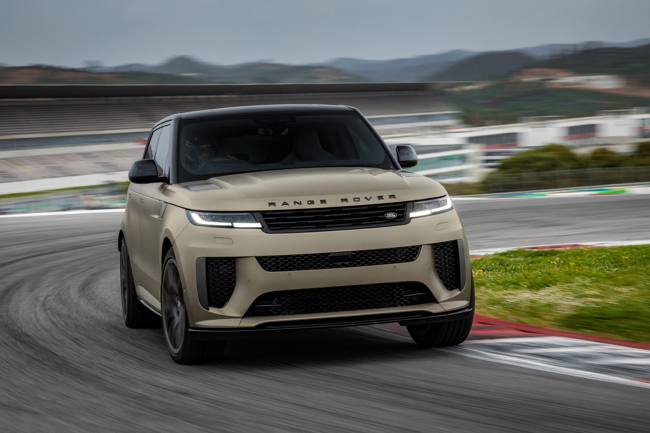 Range Rover Sport SV