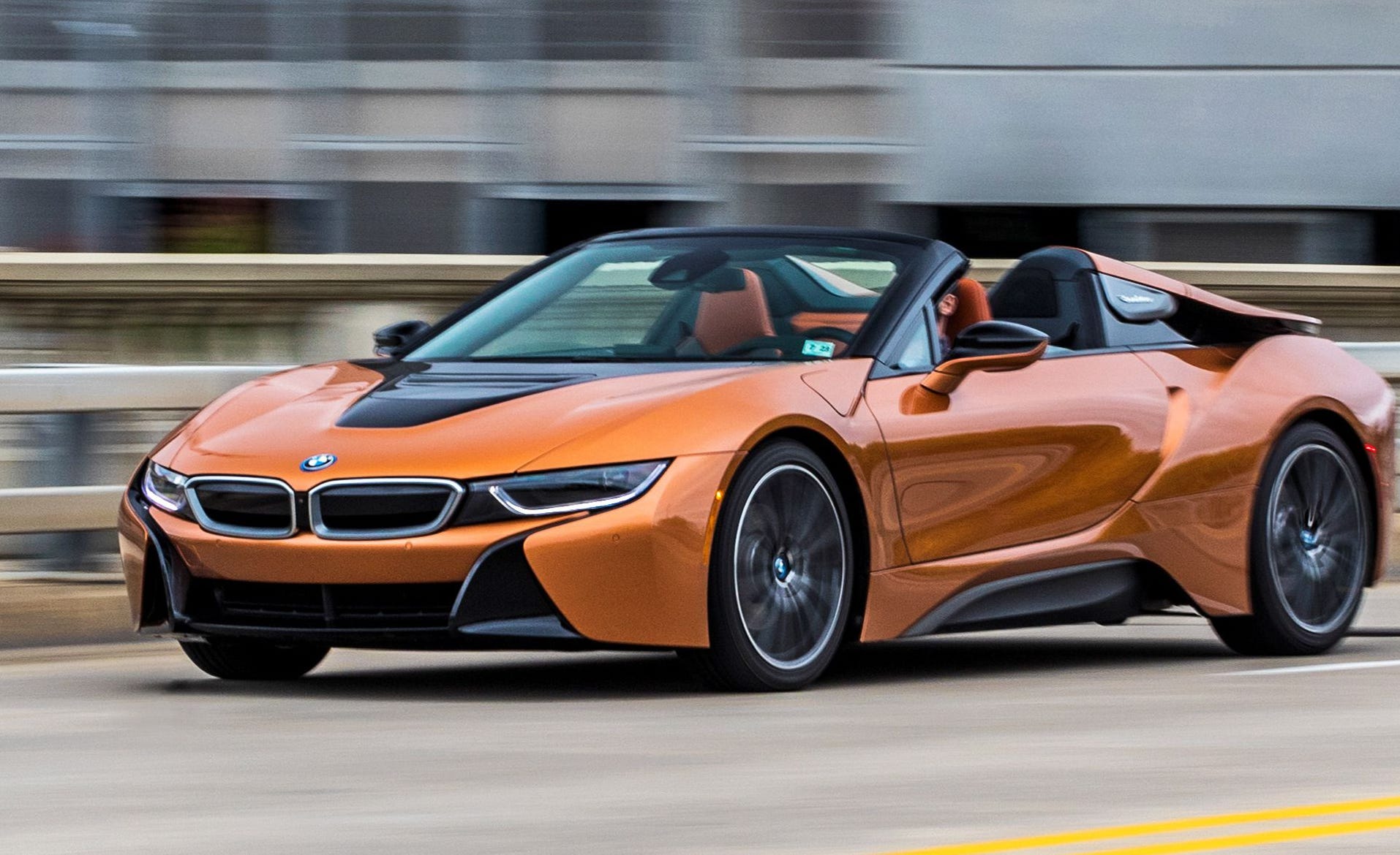 i8