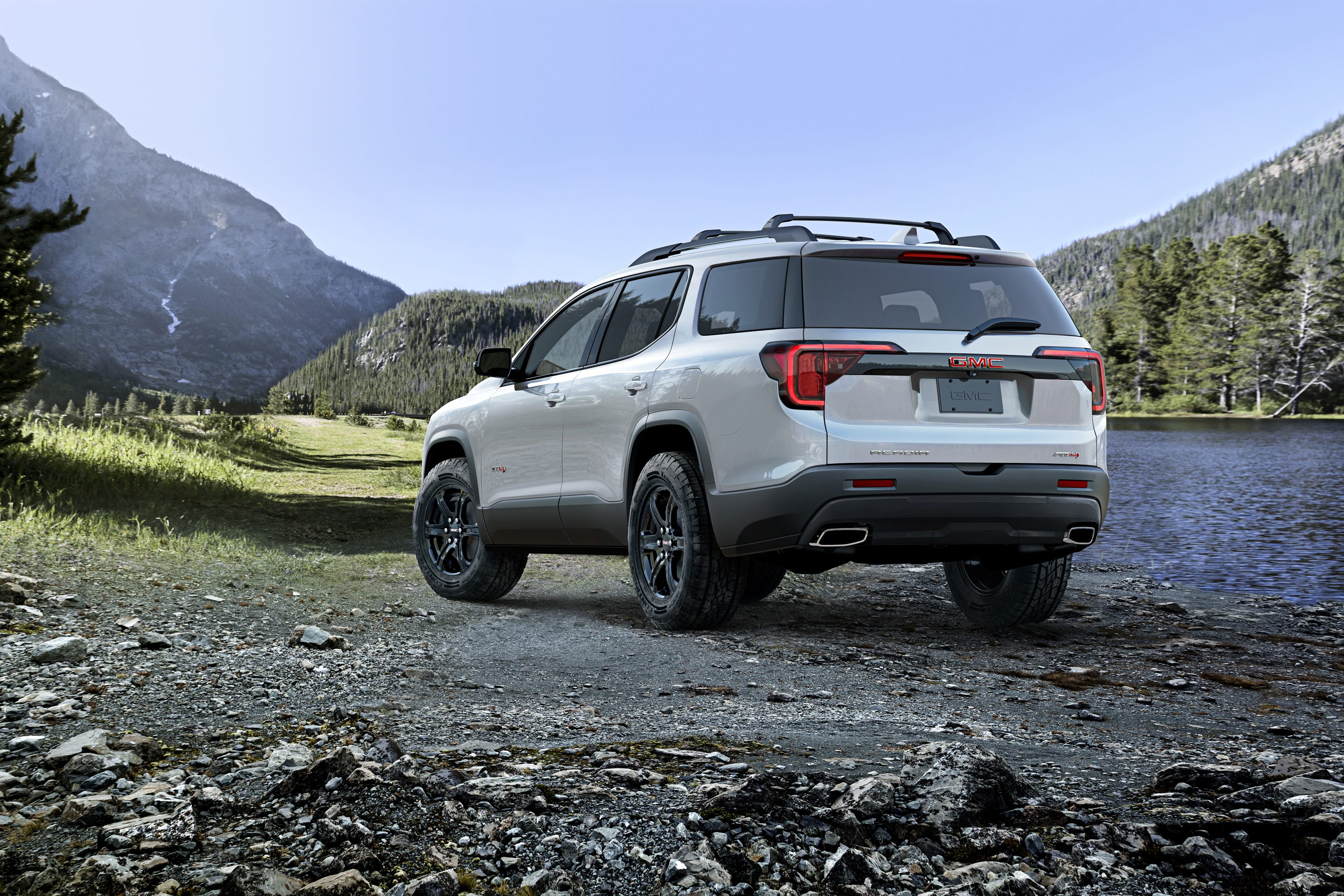 GMC Acadia