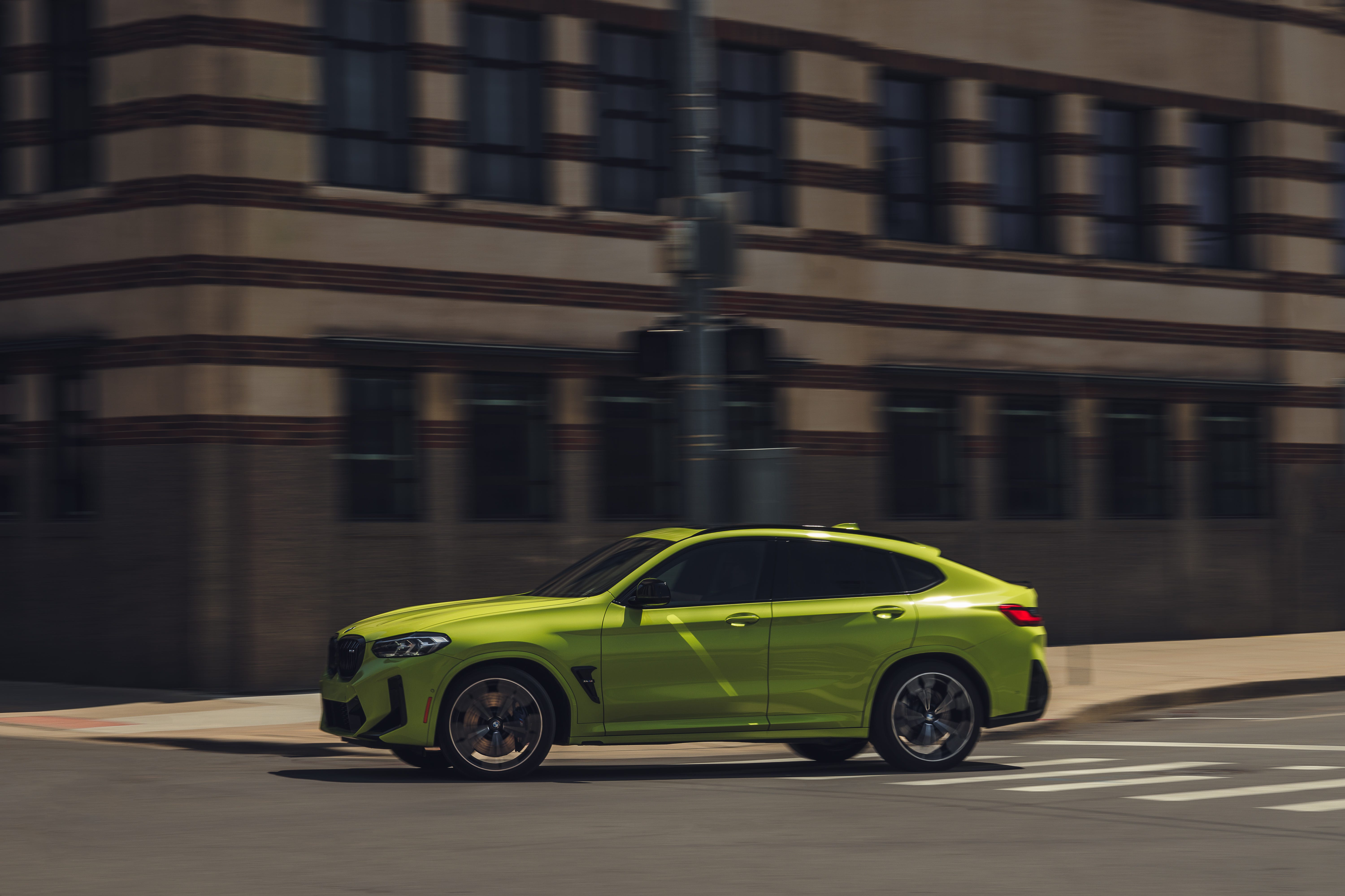 X4 M