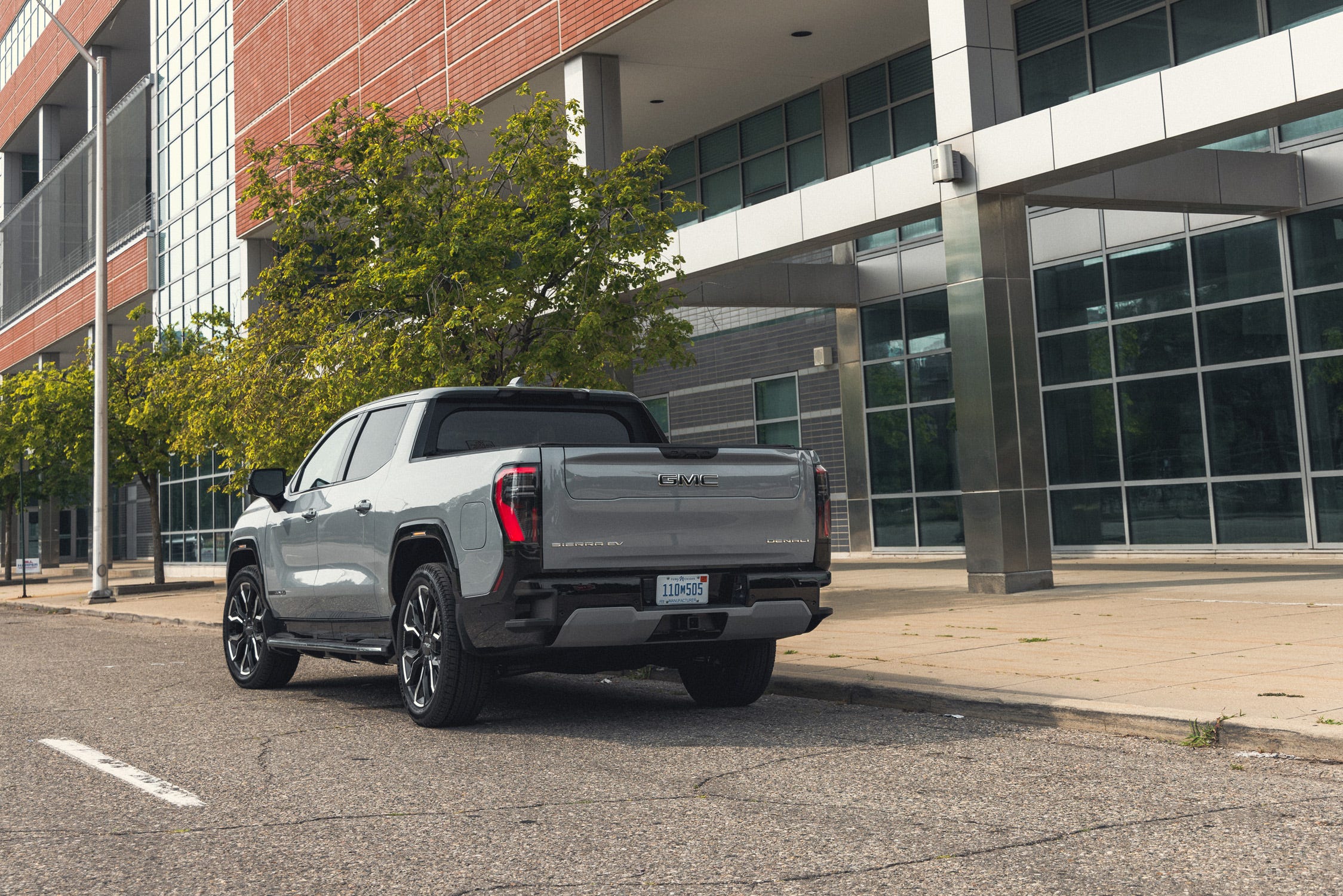 GMC Sierra EV