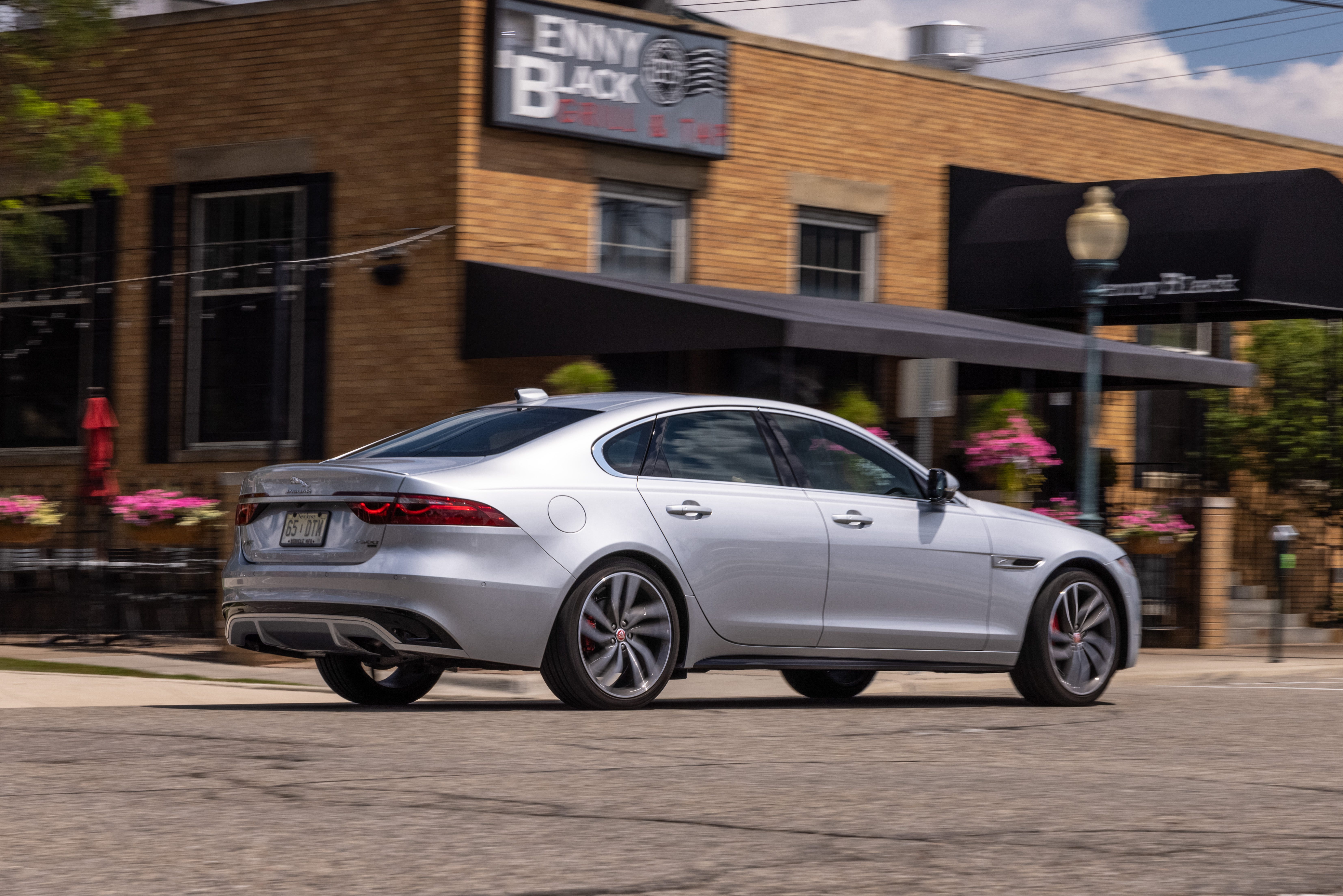 XF