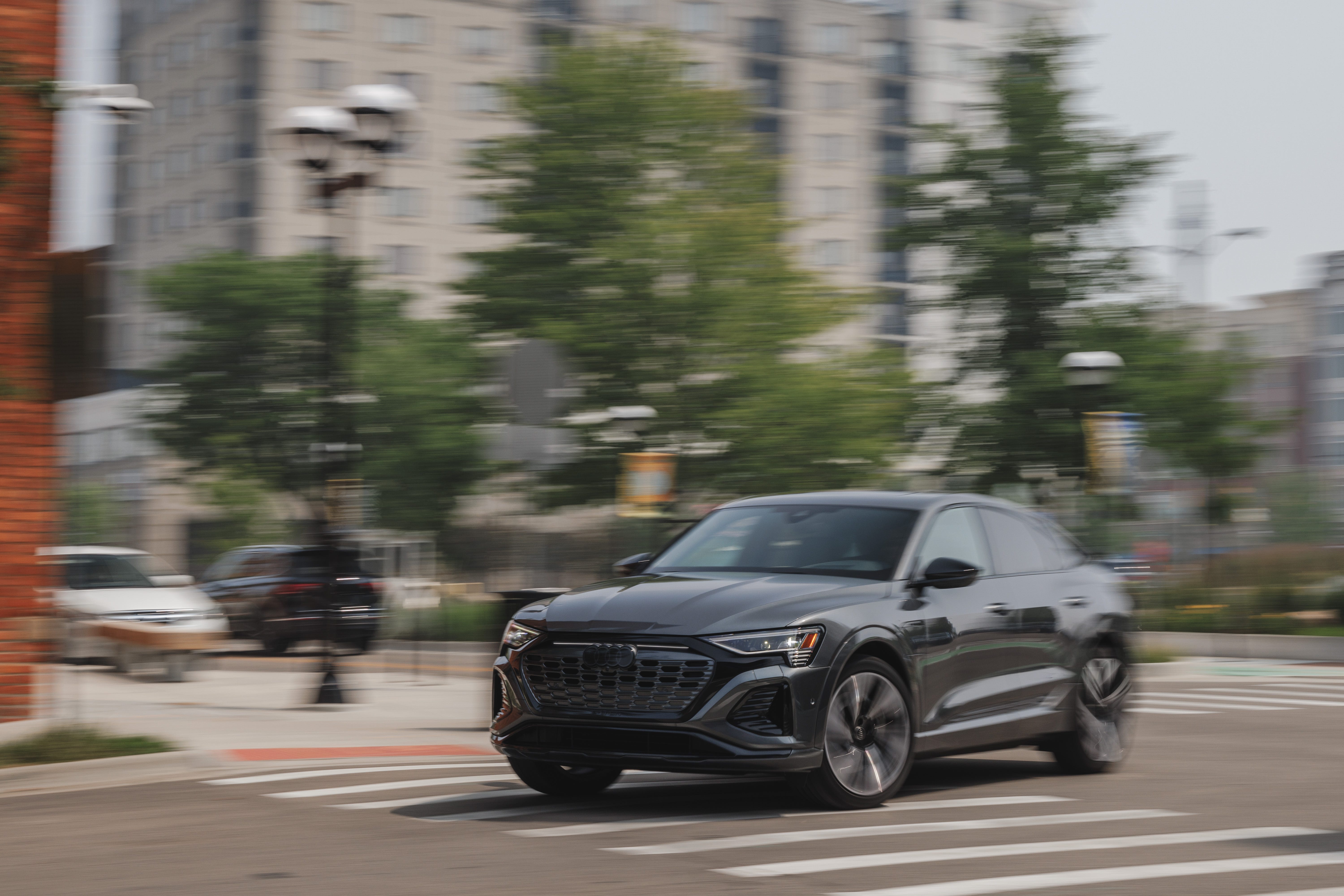 Q8 e-tron