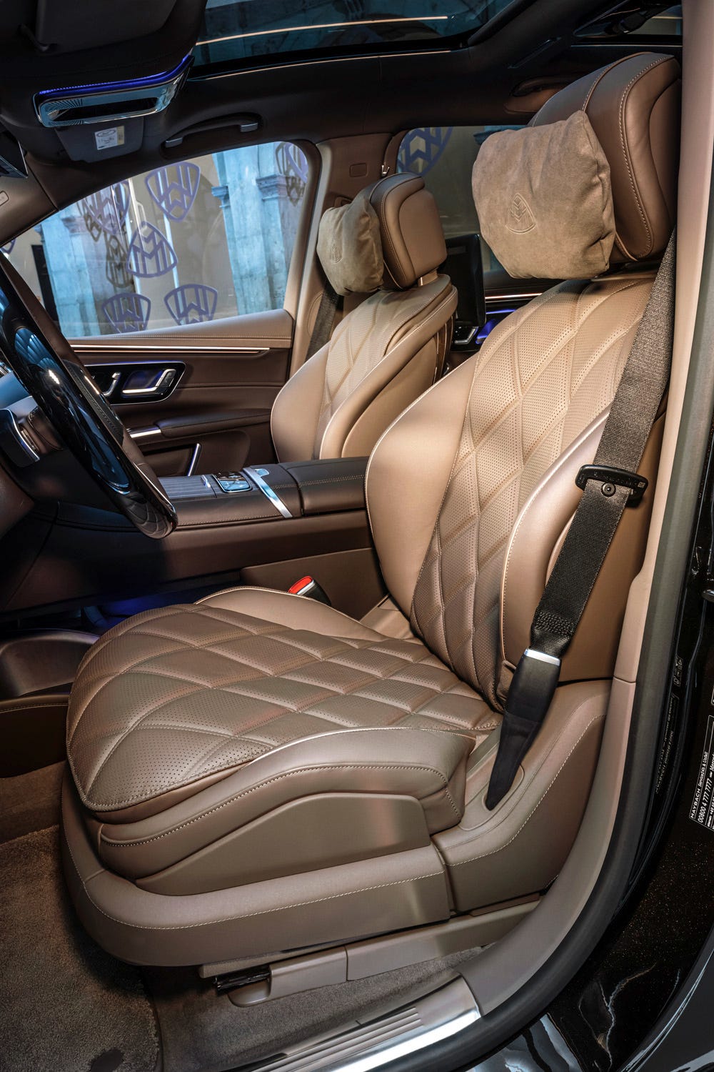 EQS SUV