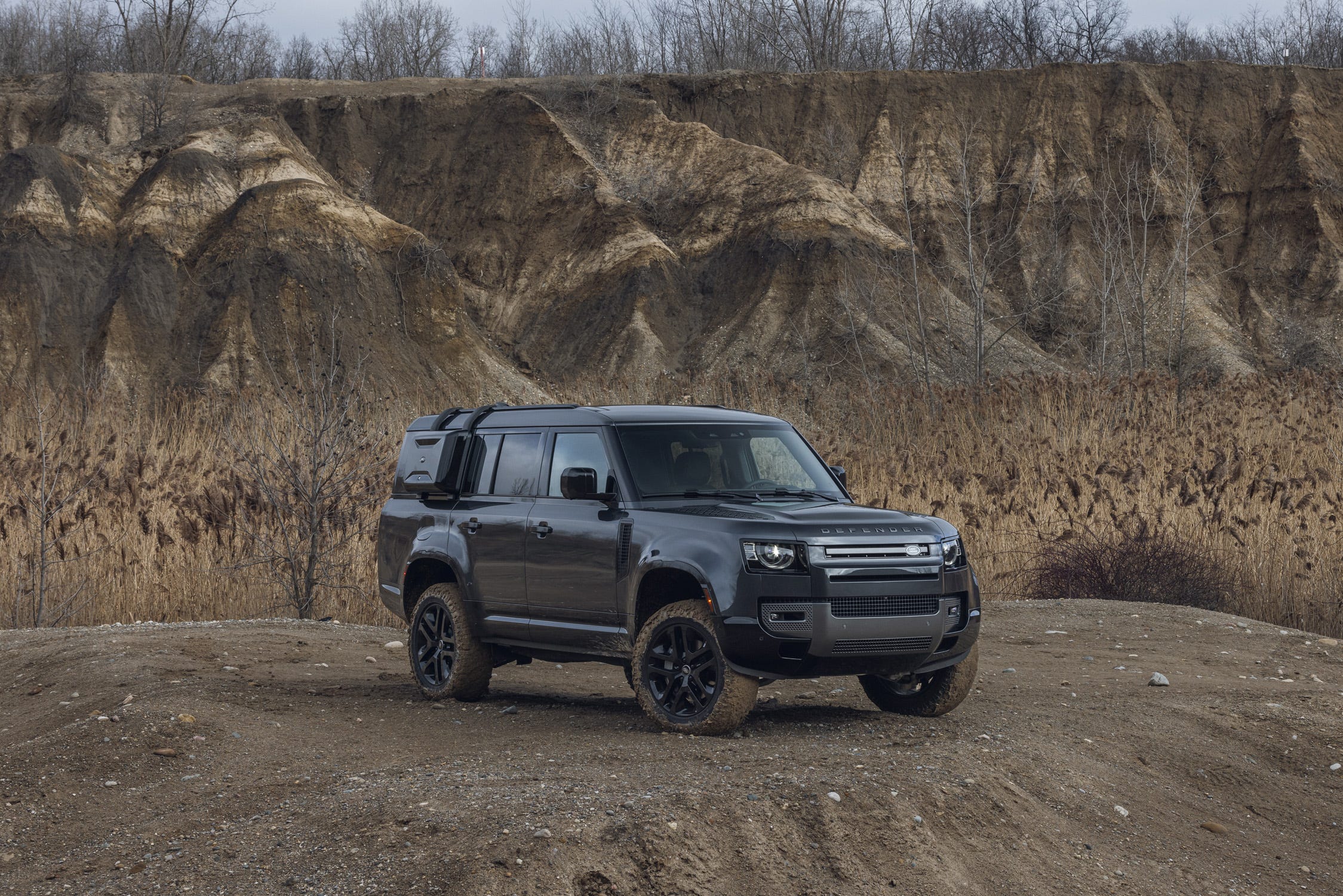 2025 Land Rover Defender Octa: Fierce Defender
