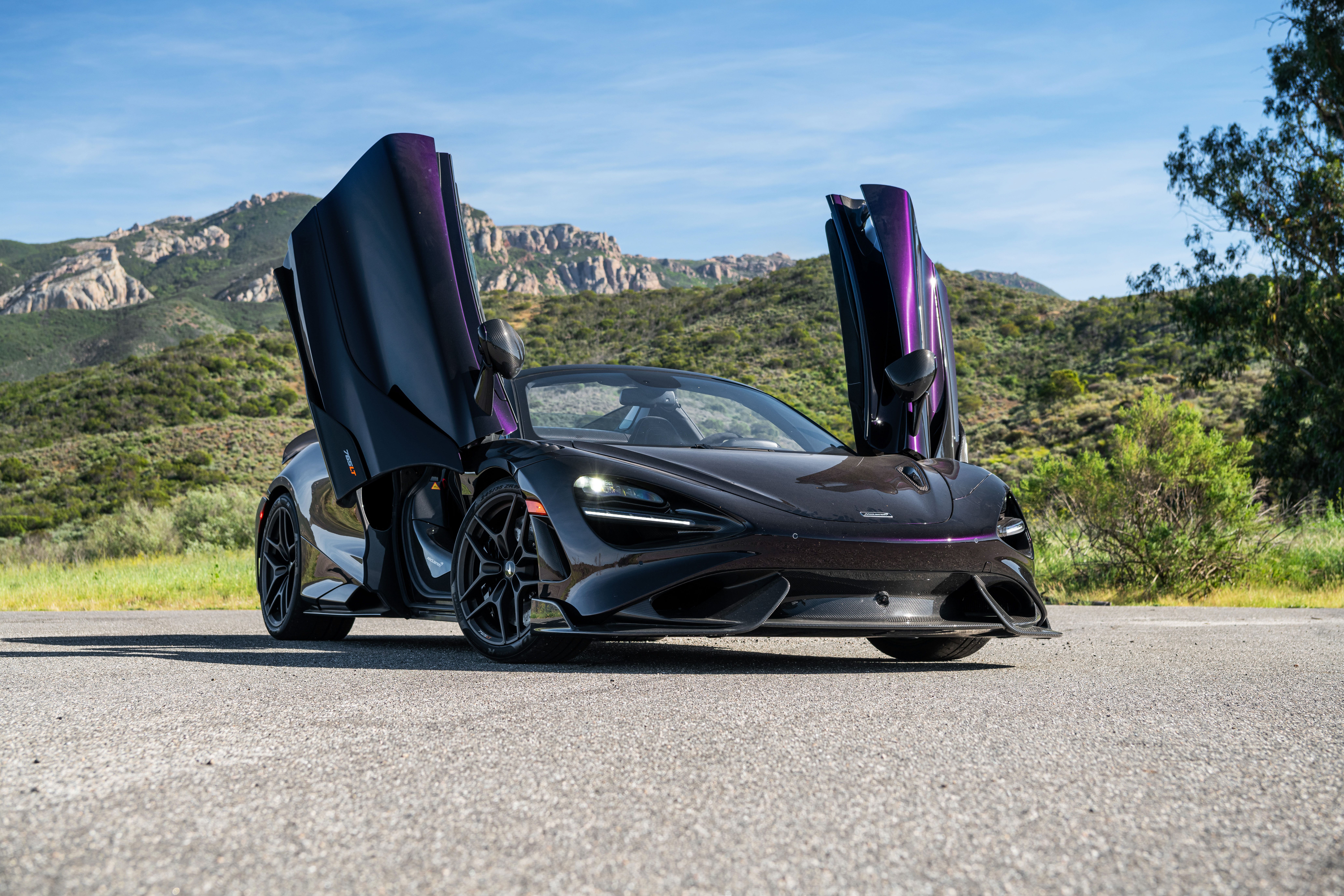 765LT