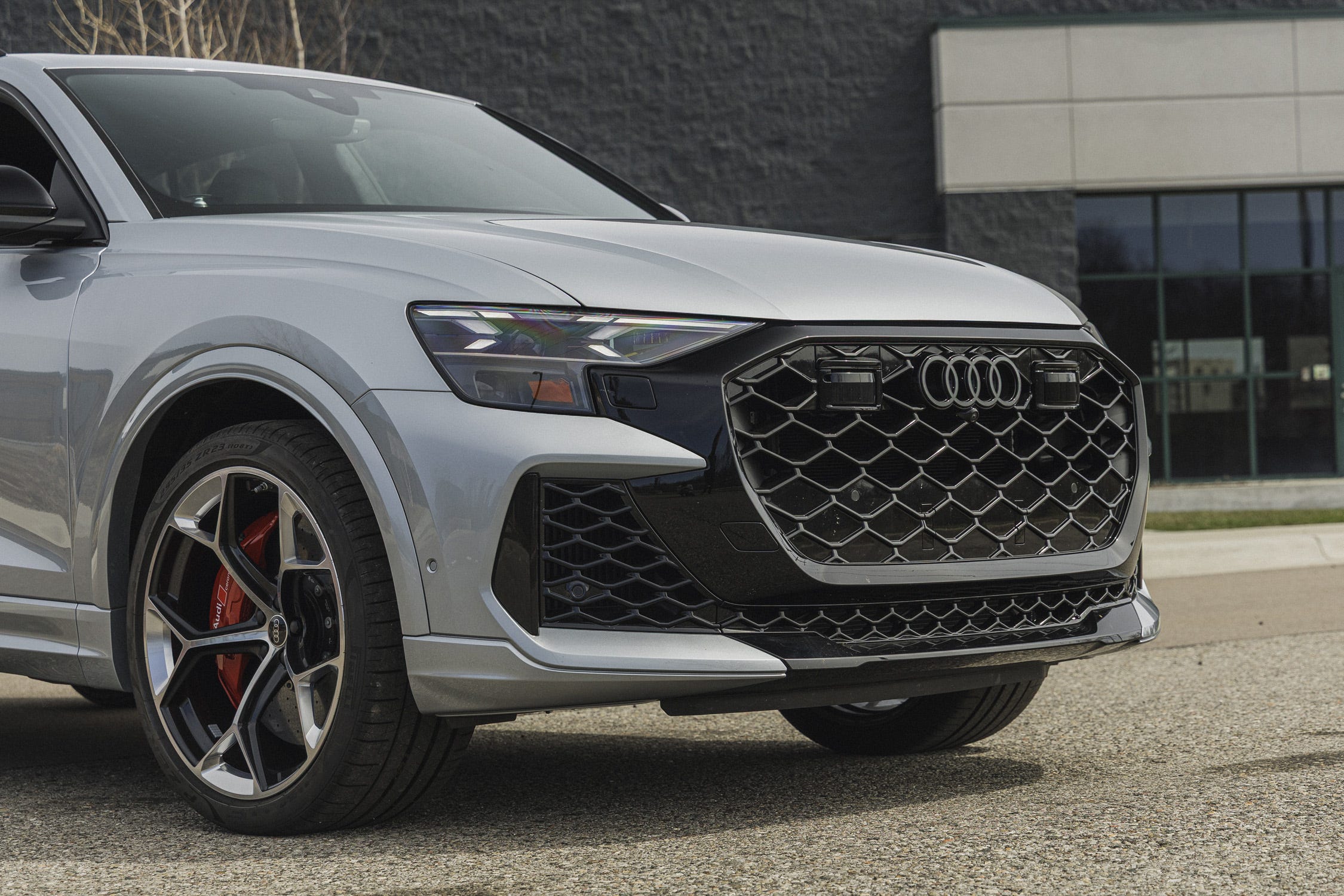 RS Q8